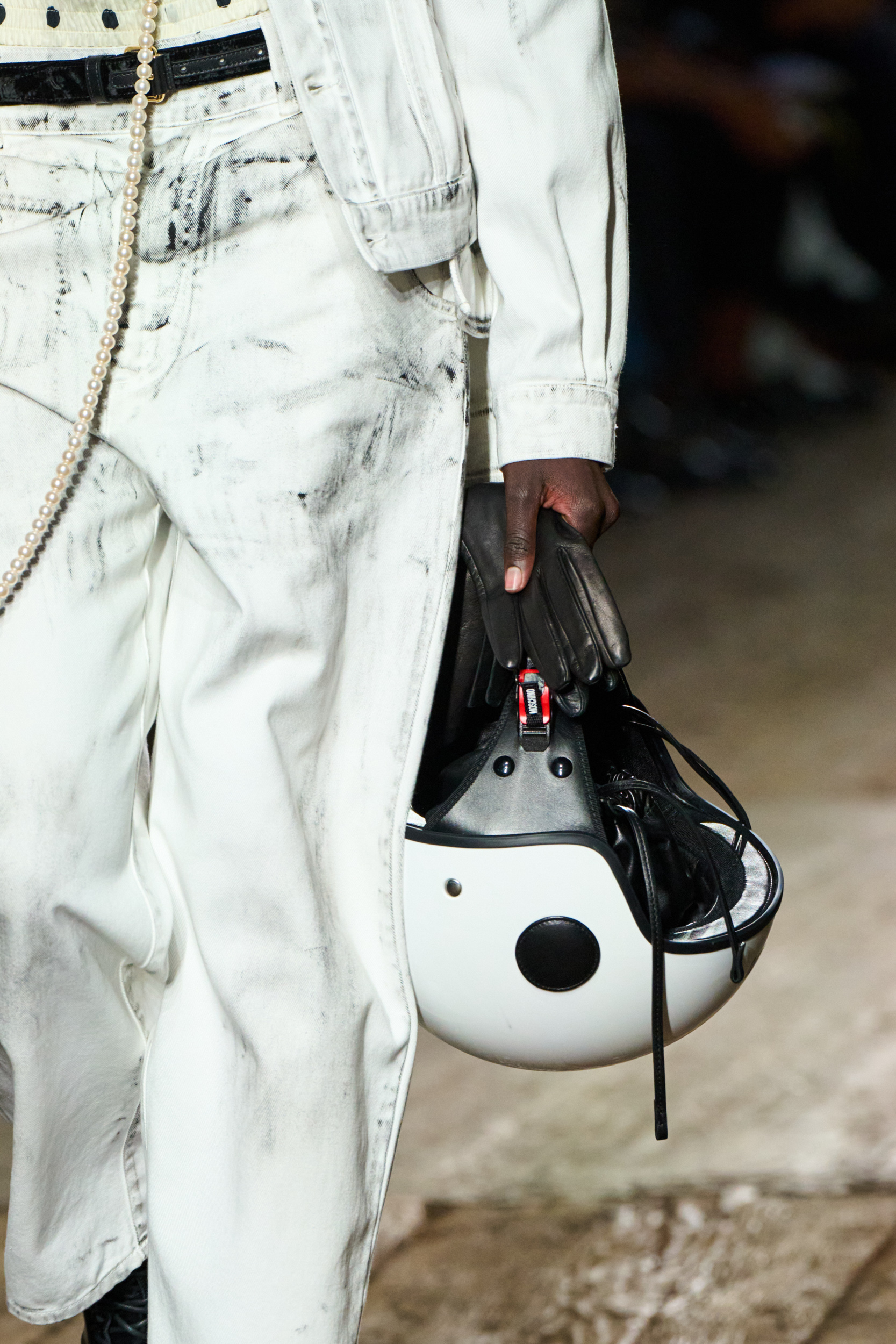 Moschino Spring 2025 Fashion Show Details