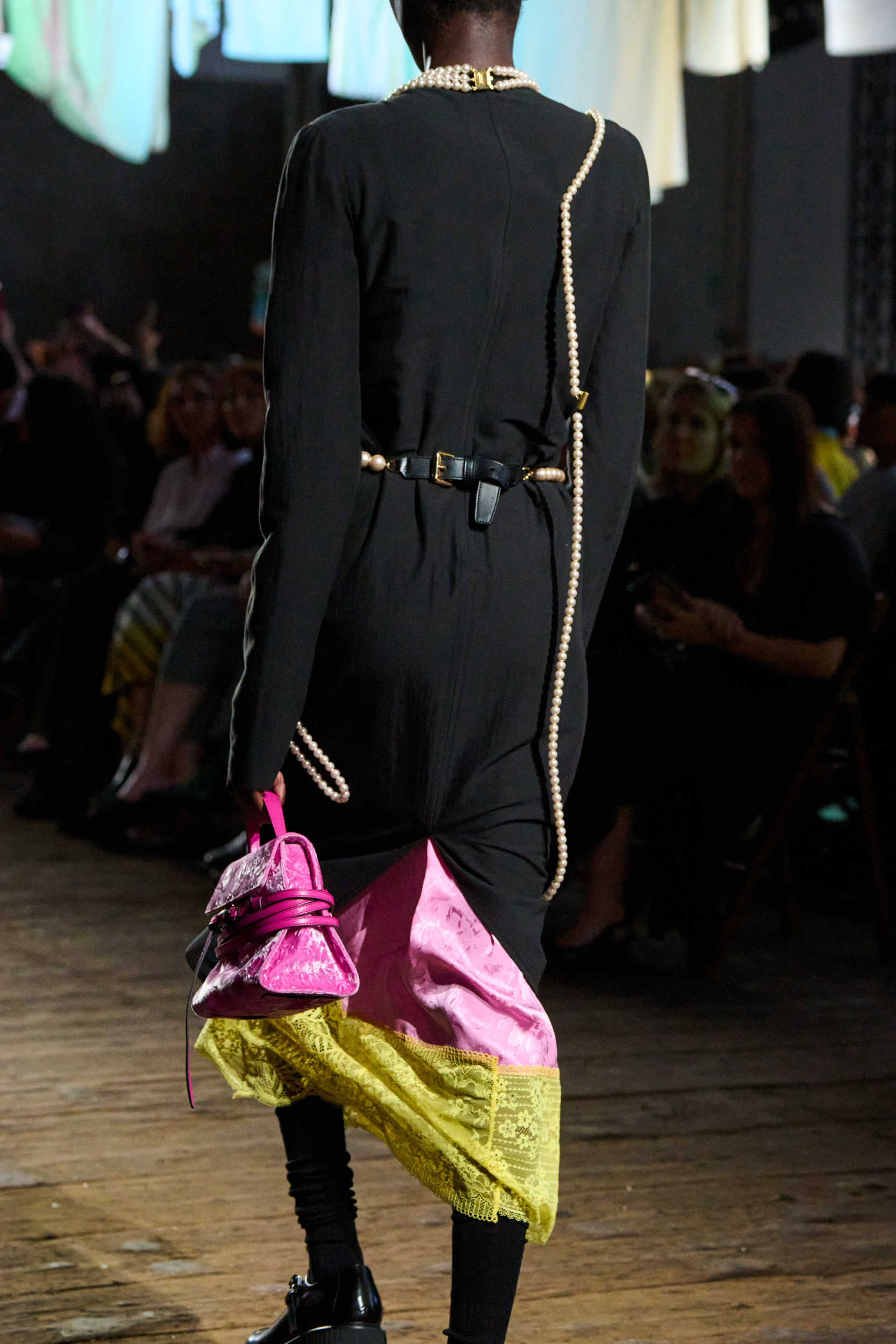 Moschino Spring 2025 Fashion Show Details