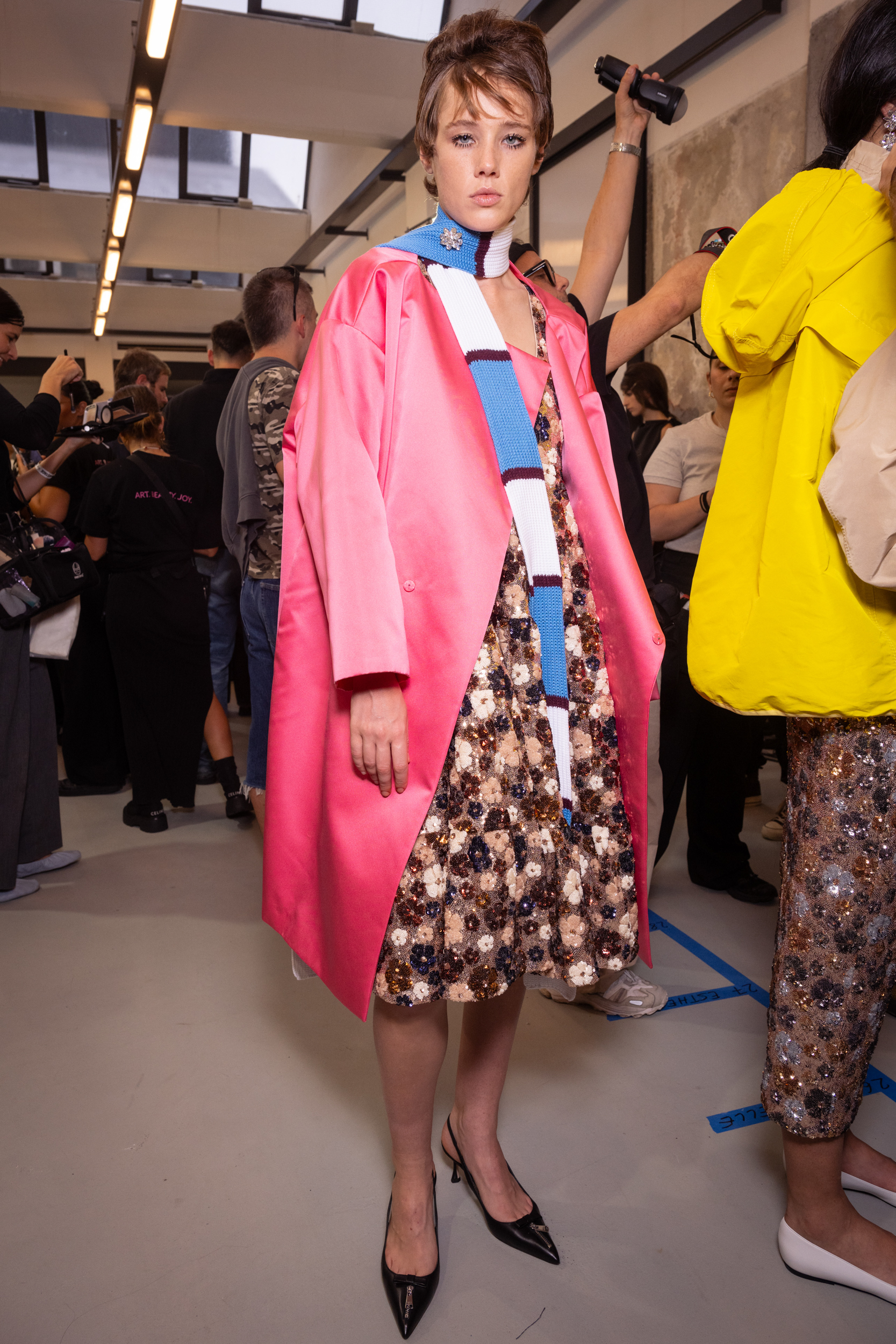 N 21 Spring 2025 Fashion Show Backstage