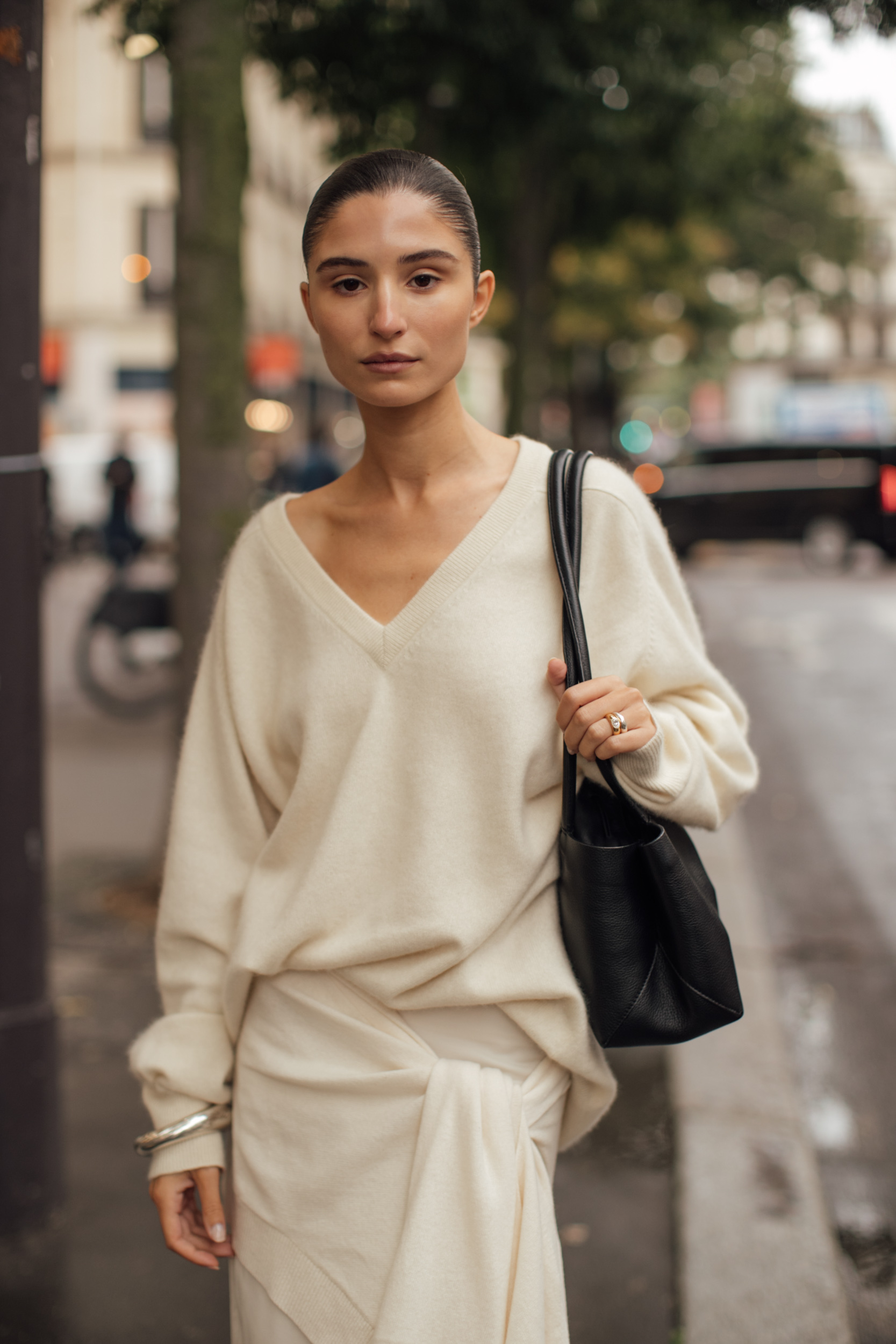 Paris Street Style Spring 2025 Shows