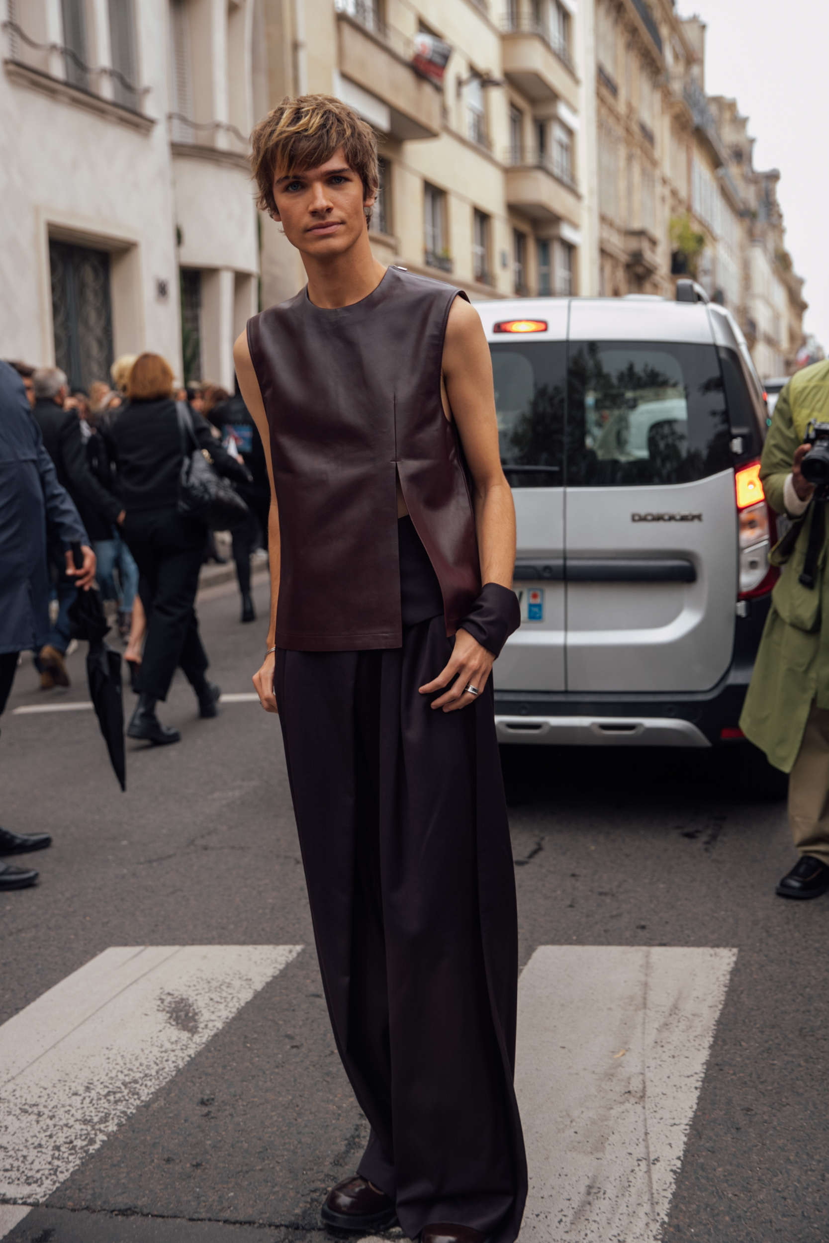 Paris Street Style Spring 2025 Shows