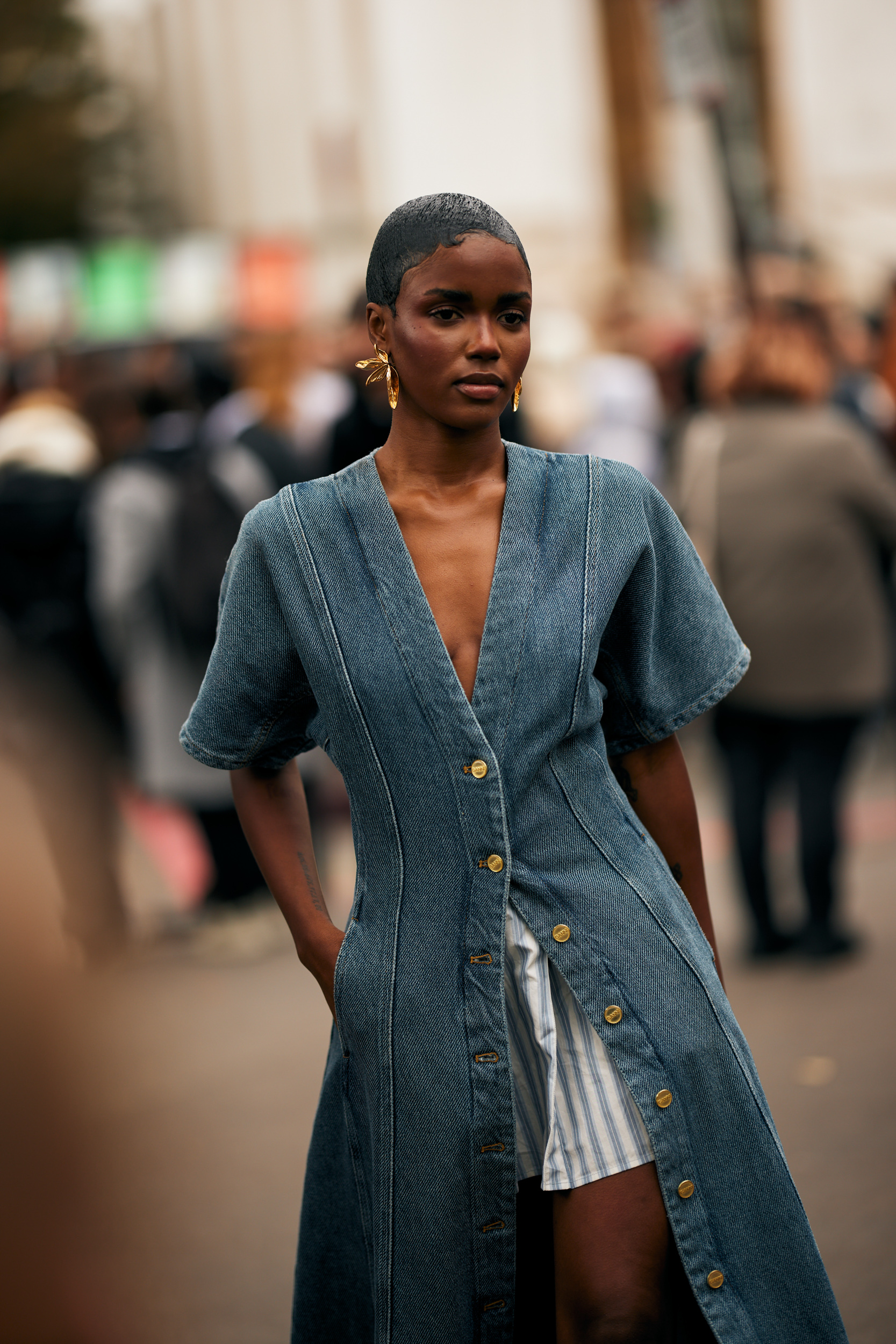 Paris Street Style Spring 2025 Shows