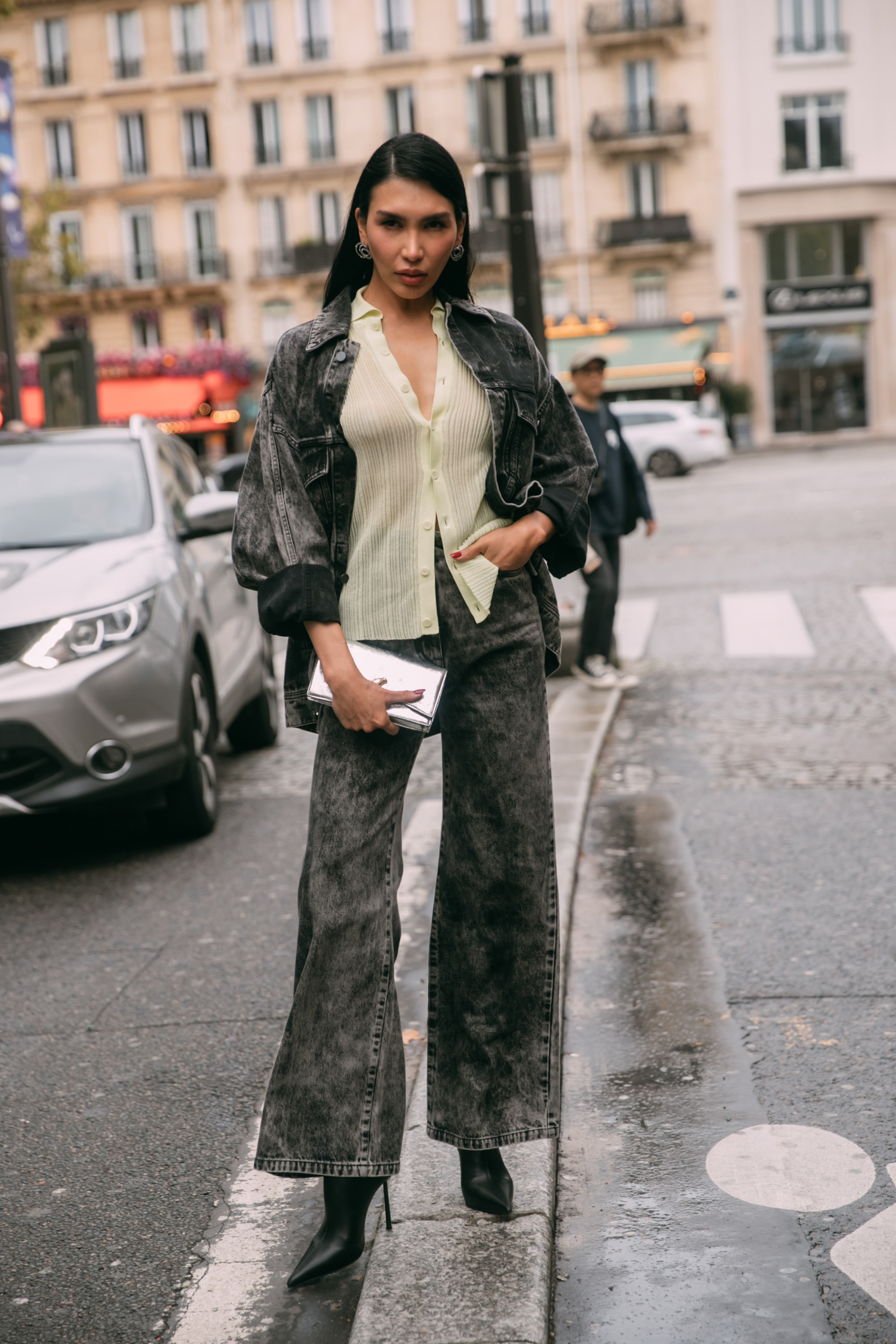 Paris Street Style Spring 2025 Shows