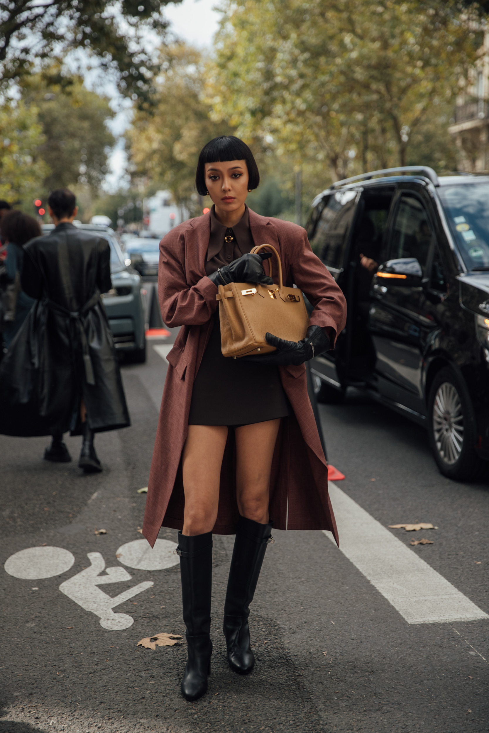 Paris Street Style Spring 2025 Shows