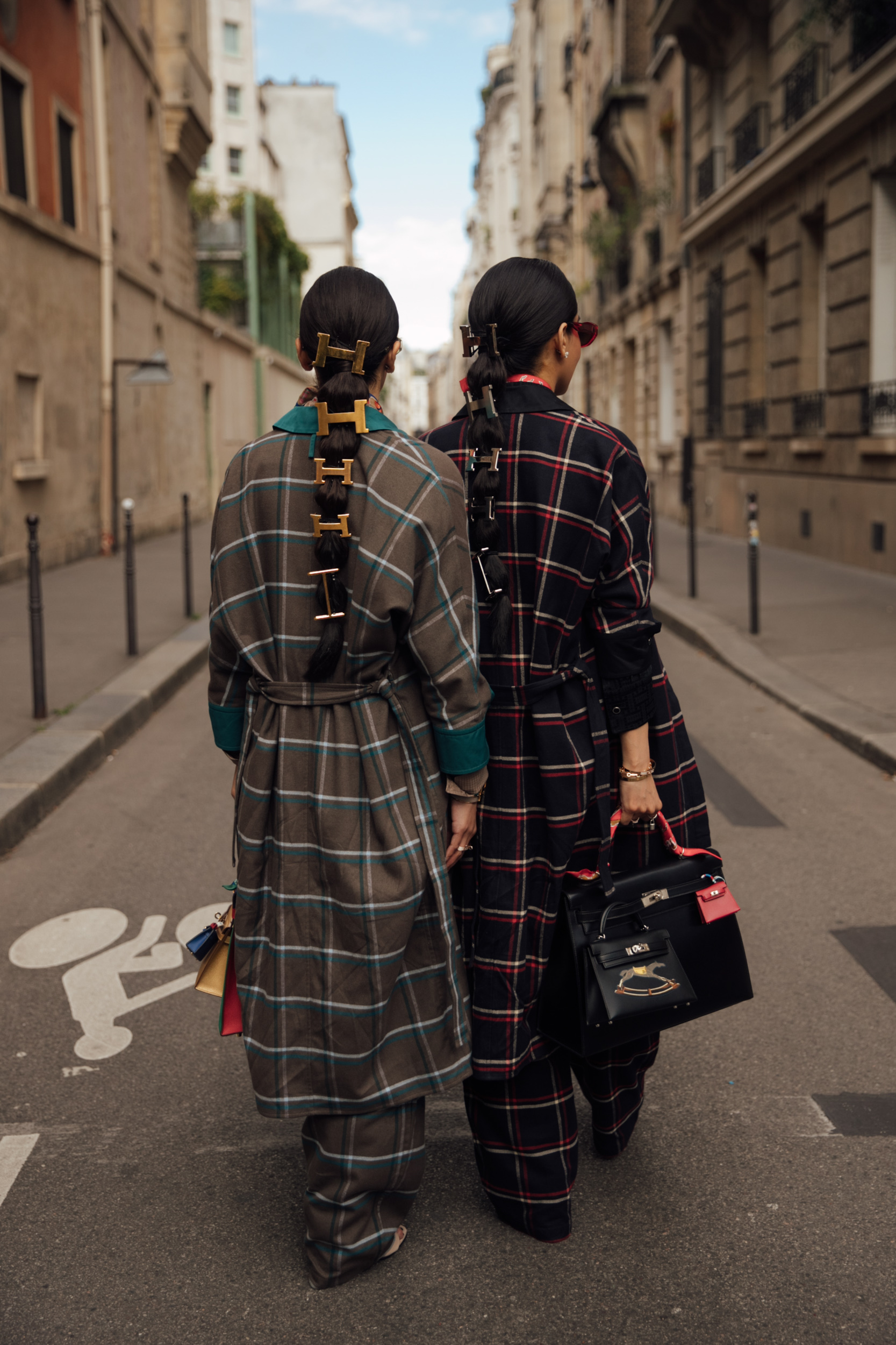 Paris Street Style Spring 2025 Shows