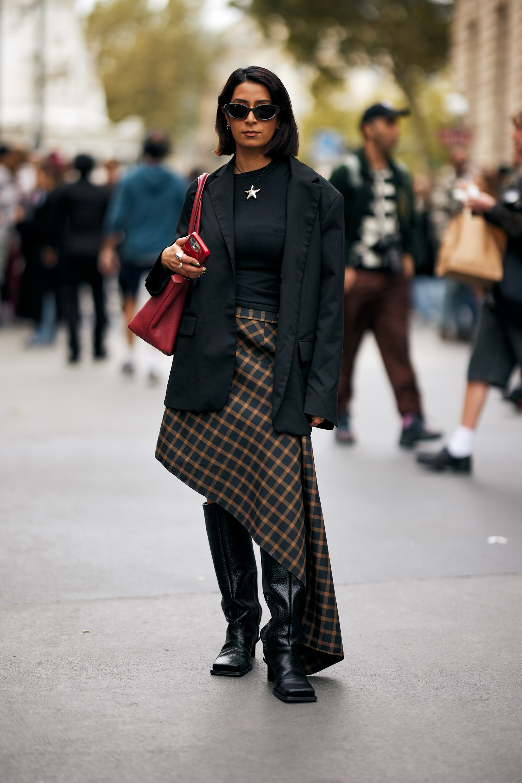 Paris Street Style Spring 2025 Shows