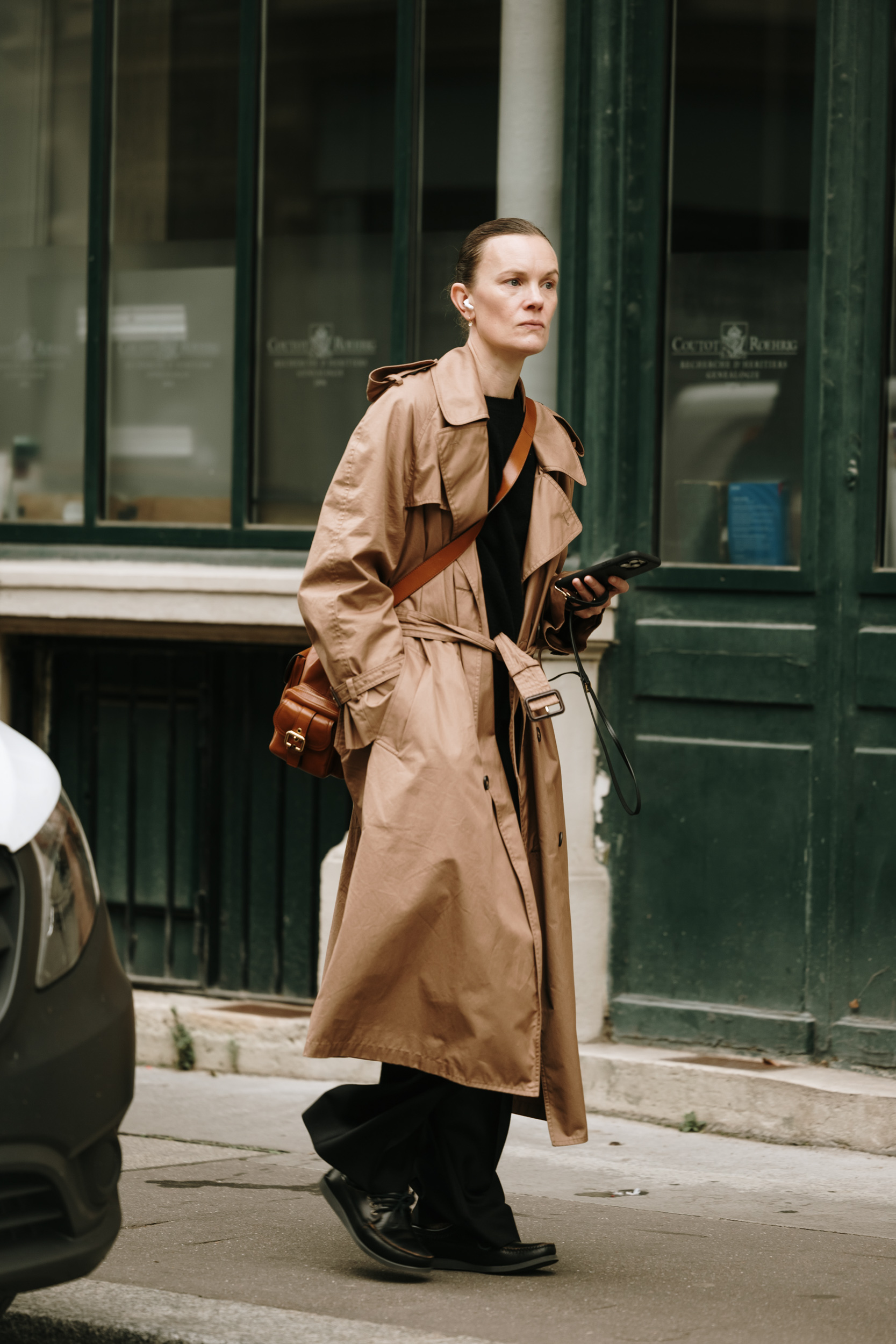 Paris Street Style Spring 2025 Shows