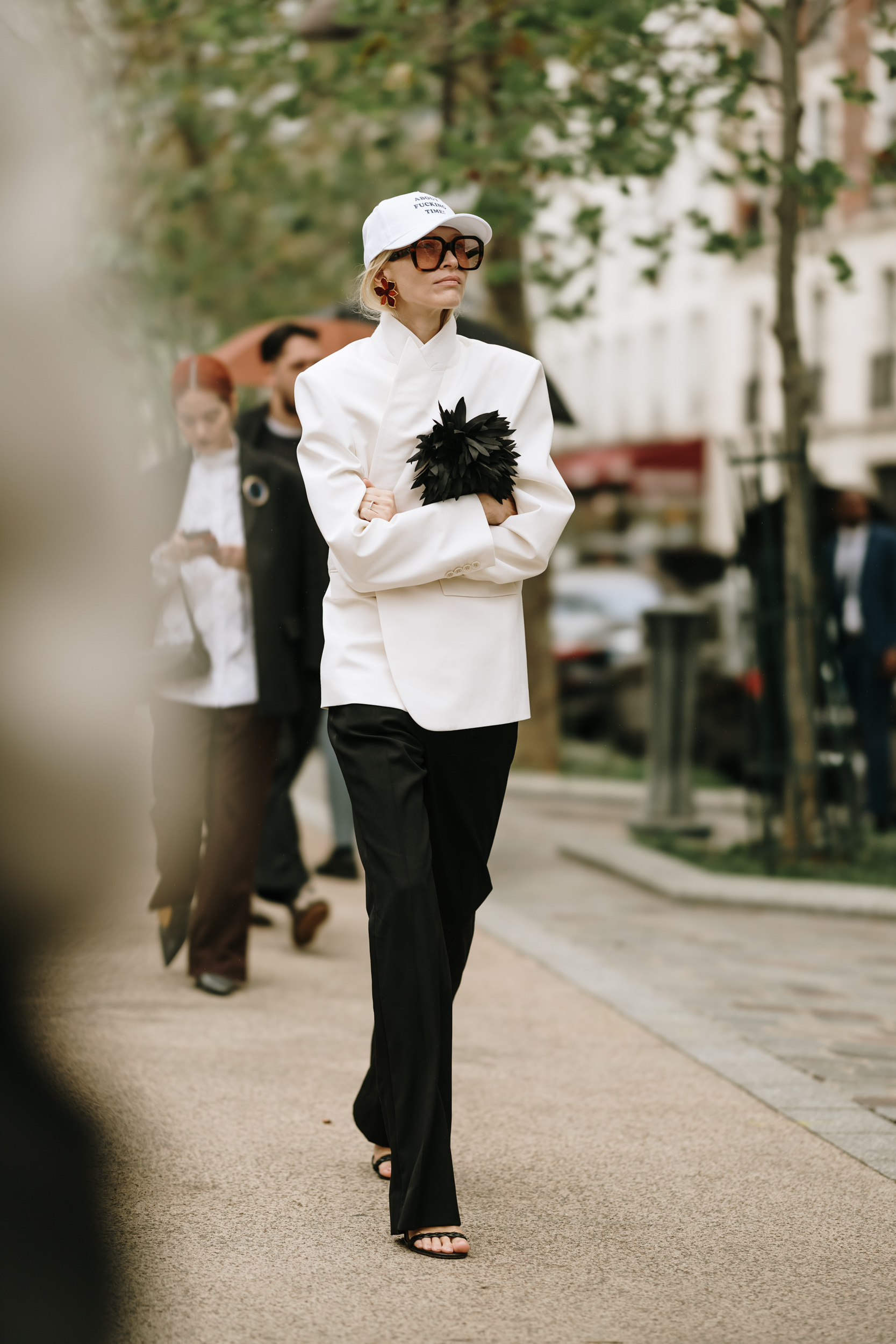 Paris Street Style Spring 2025 Shows