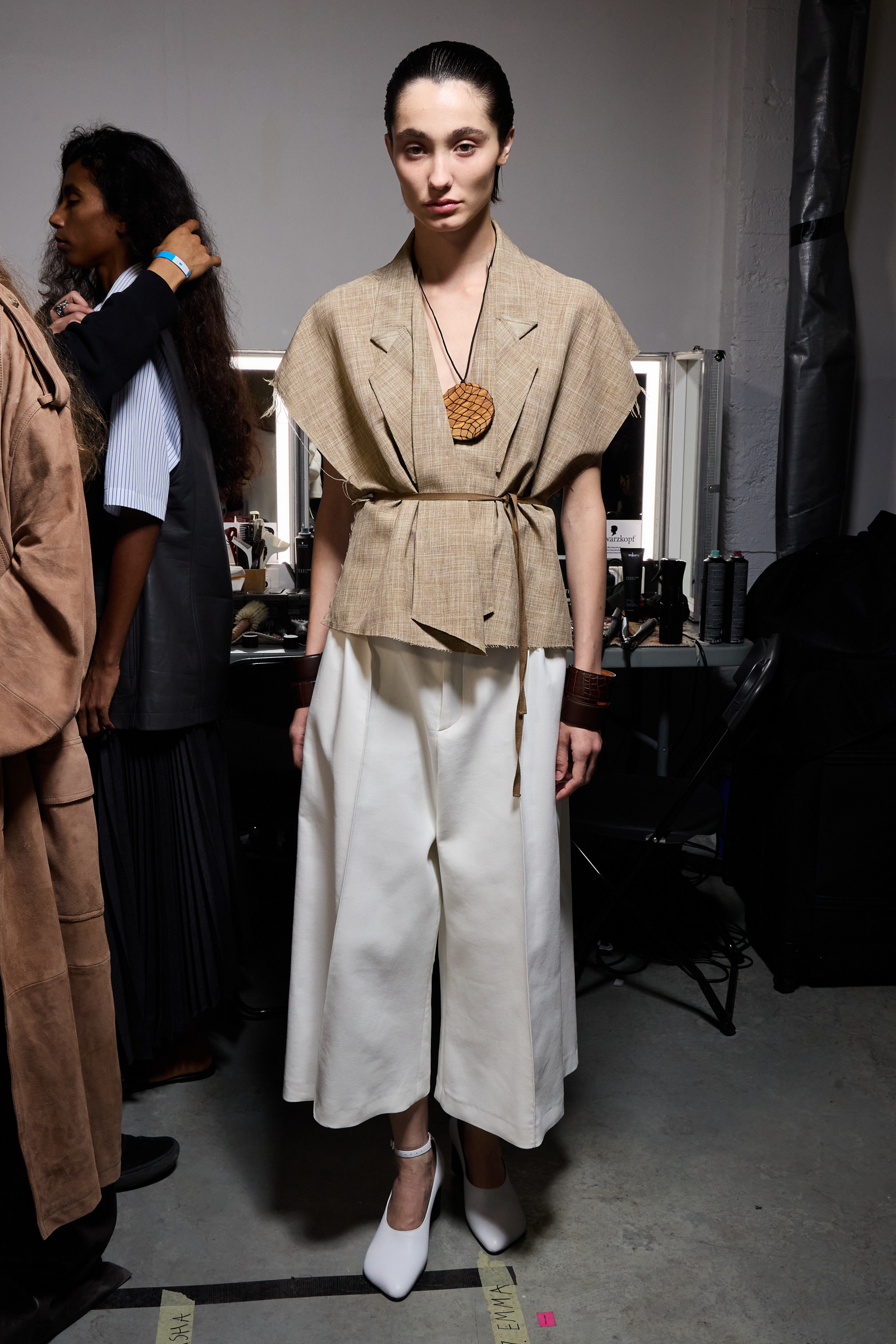 Niccolo Pasqualetti Spring 2025 Fashion Show Backstage