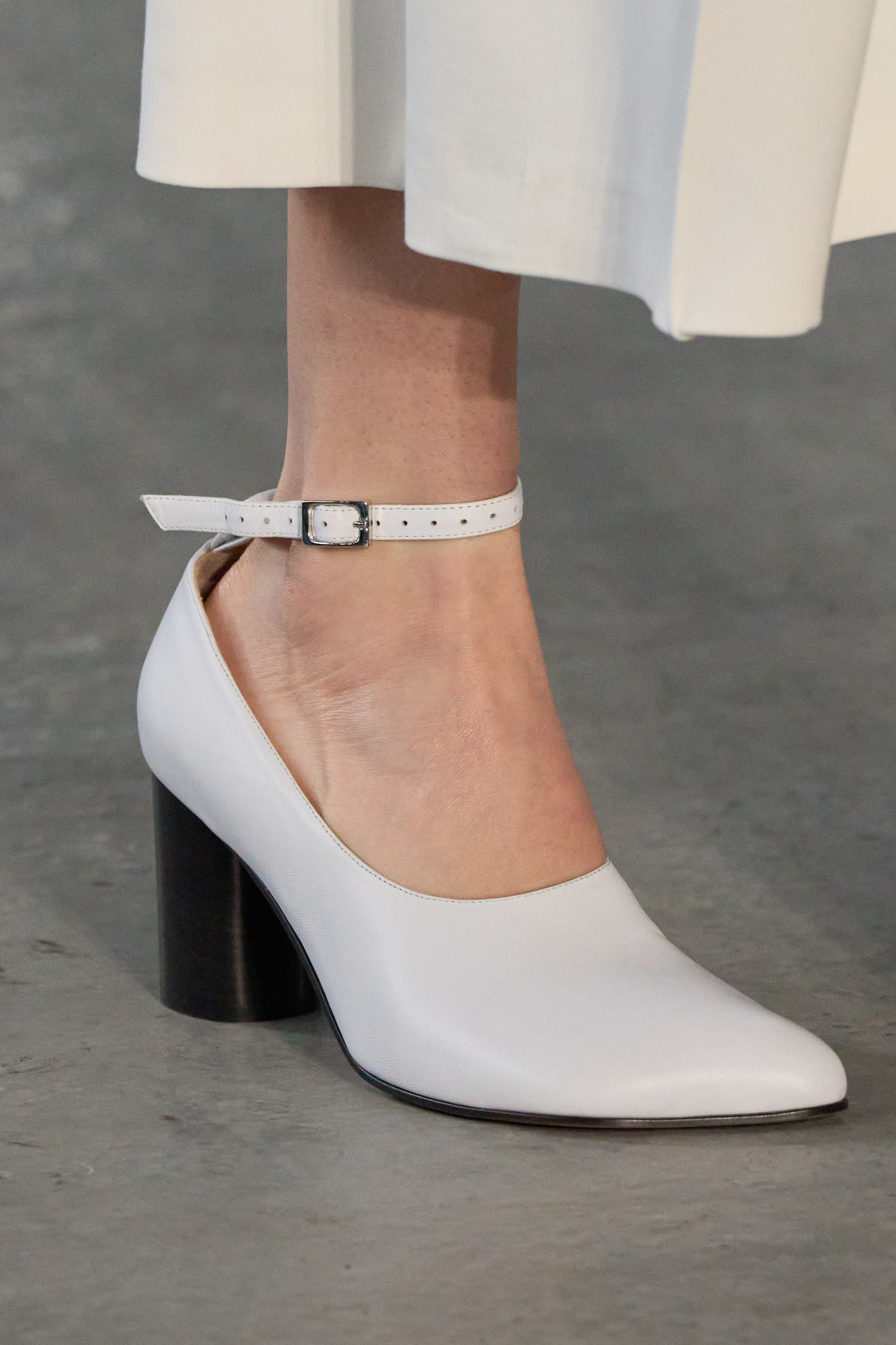 Niccolo Pasqualetti Spring 2025 Fashion Show Details