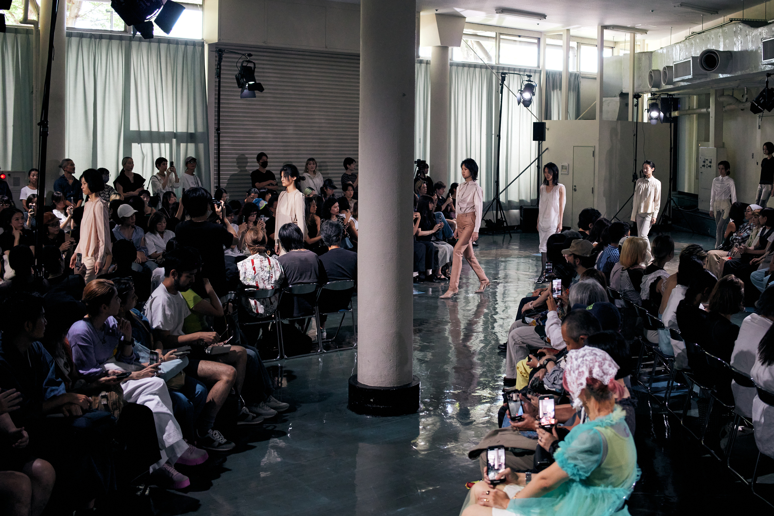 Pillings Spring 2025 Fashion Show Atmosphere