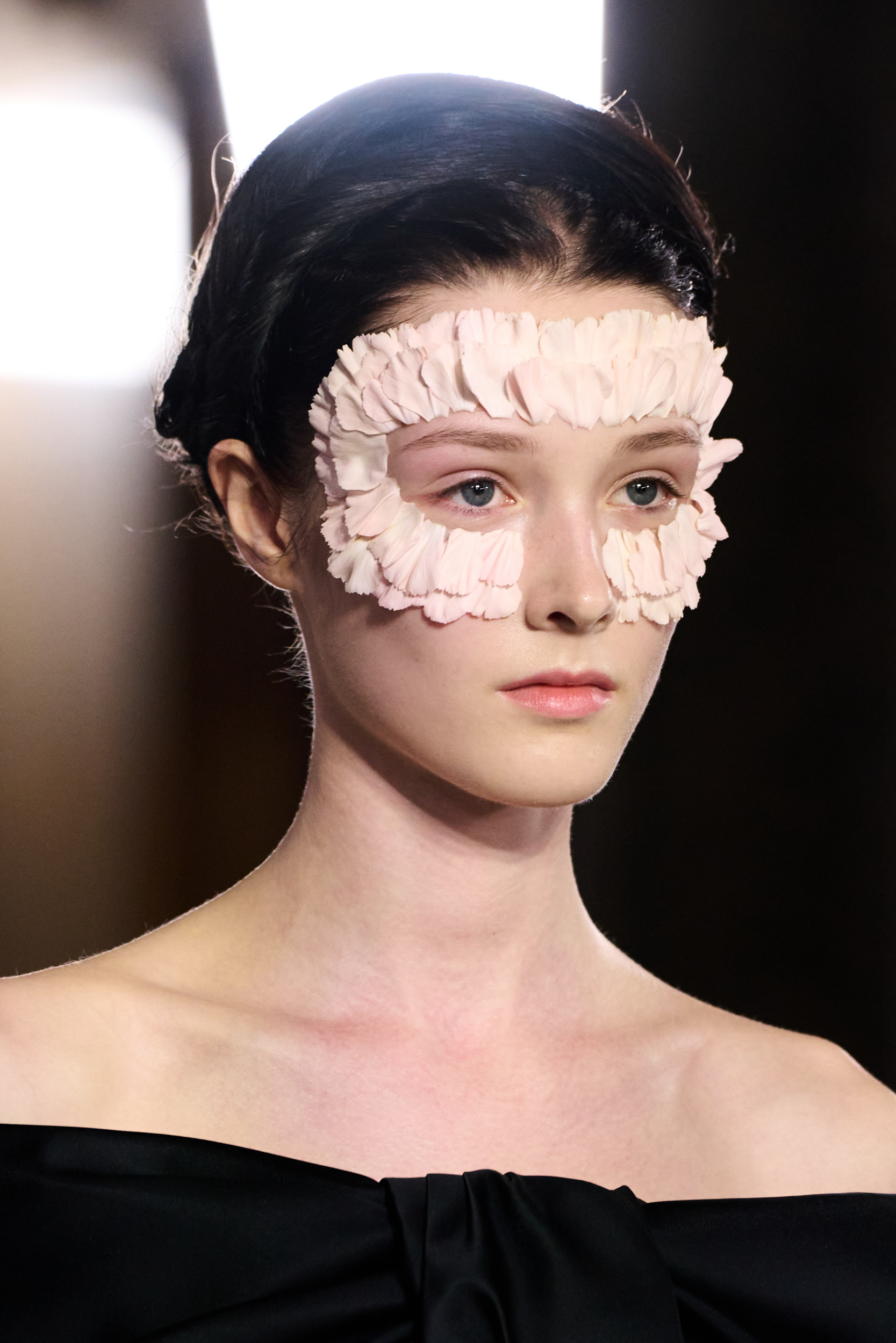 Simone Rocha Spring 2025 Fashion Show Details