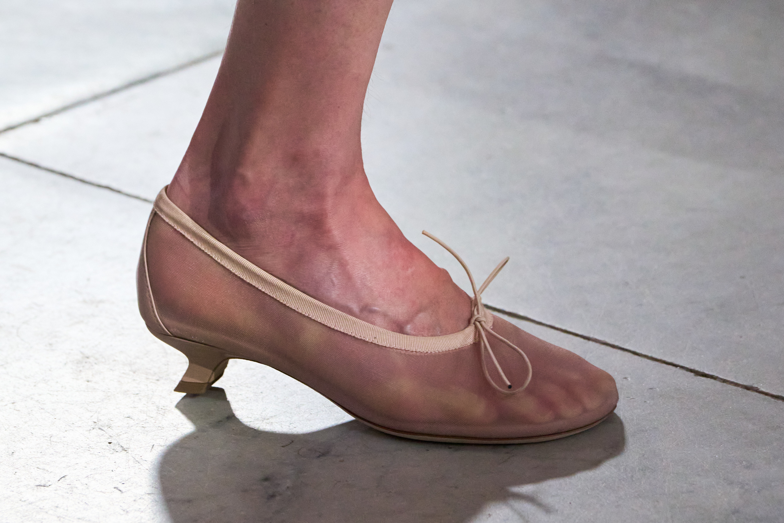 Simone Rocha Spring 2025 Fashion Show Details