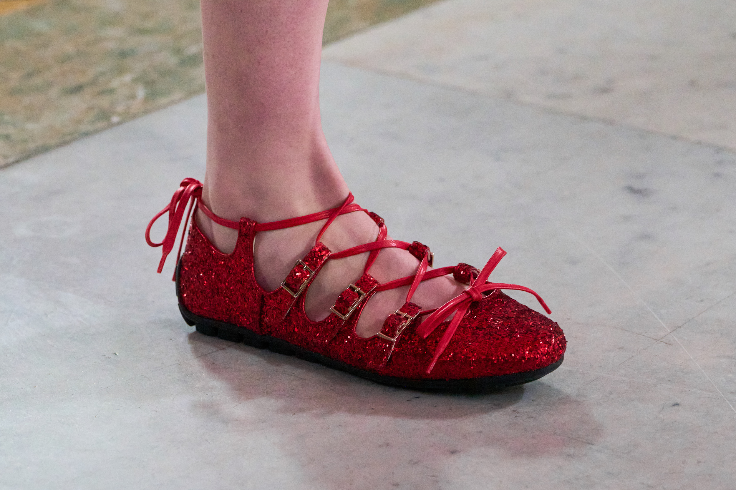 Simone Rocha Spring 2025 Fashion Show Details