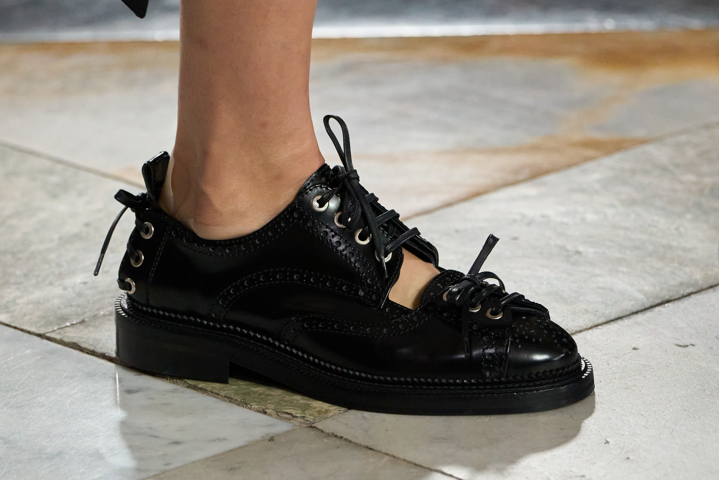 Simone Rocha Spring 2025 Fashion Show Details