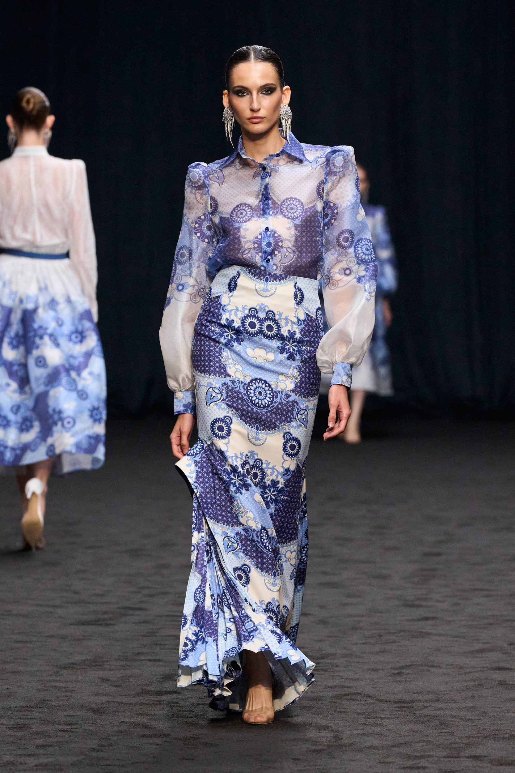 Rizman Ruzaini Spring 2025 Couture Fashion Show 