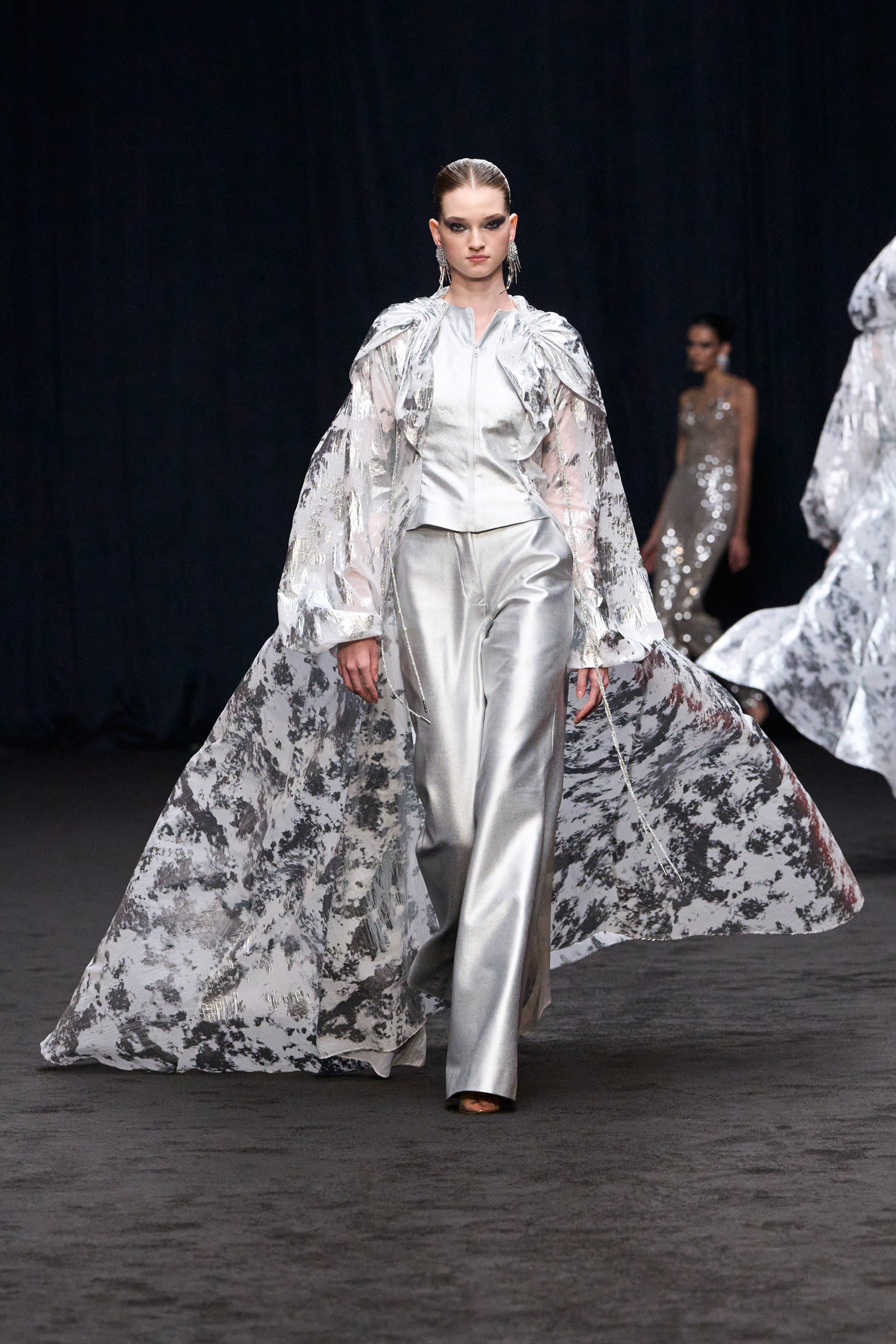 Rizman Ruzaini Spring 2025 Couture Fashion Show 