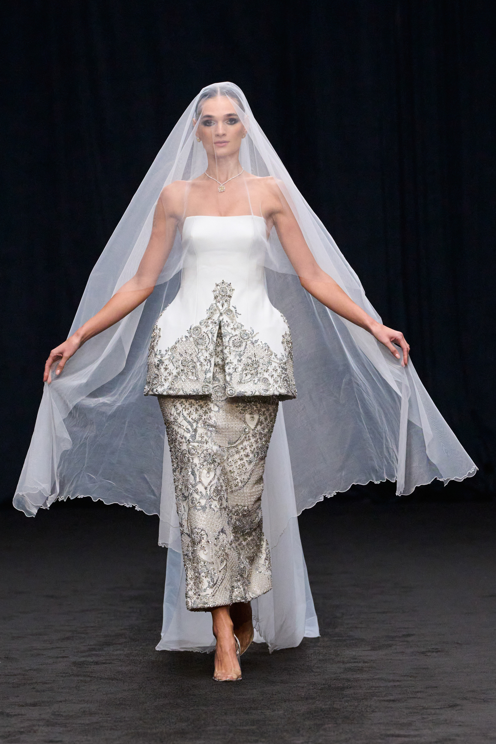 Rizman Ruzaini Spring 2025 Couture Fashion Show 