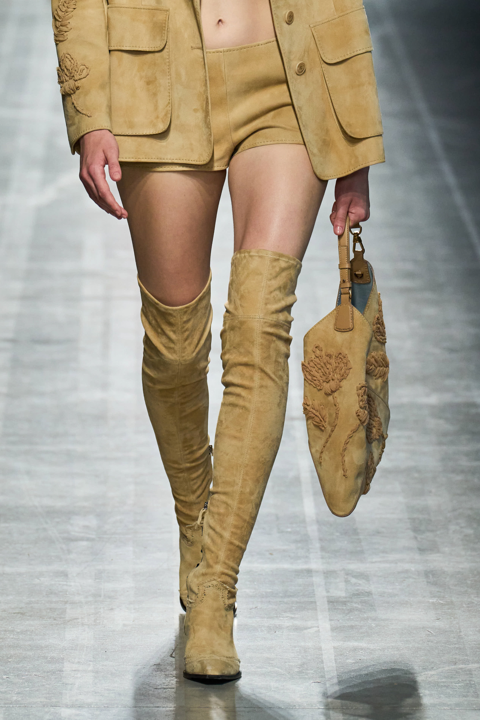 Ermanno Scervino Spring 2025 Fashion Show Details