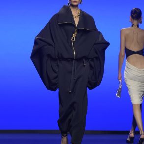 Schiaparelli Spring 2025 Fashion Show