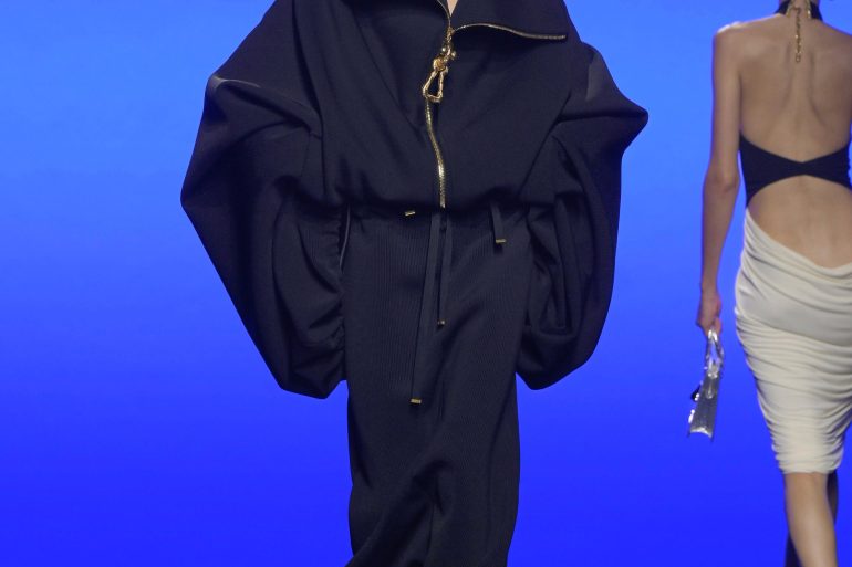 Schiaparelli Spring 2025 Fashion Show