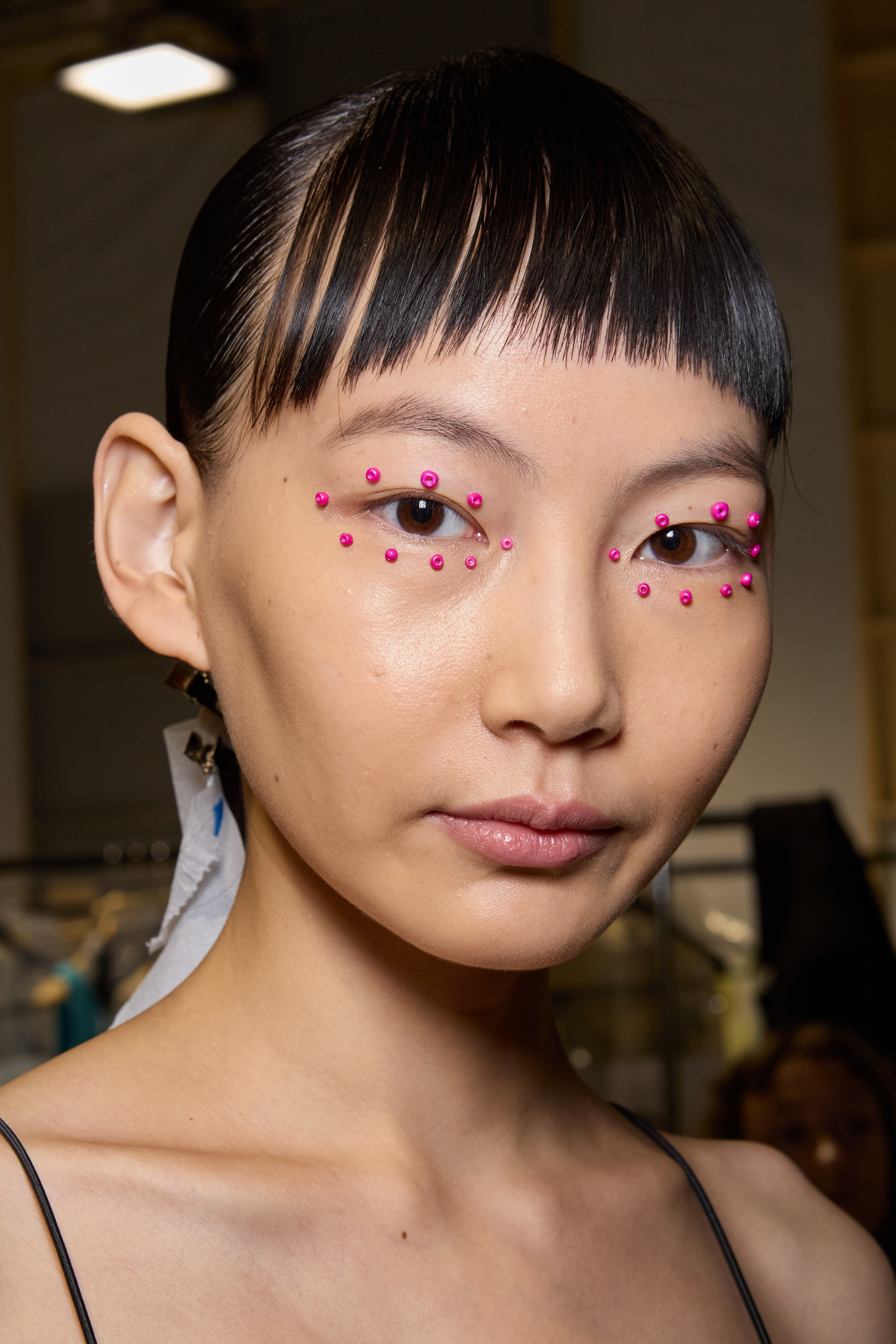 Shuting Qiu Spring 2025 Fashion Show Backstage