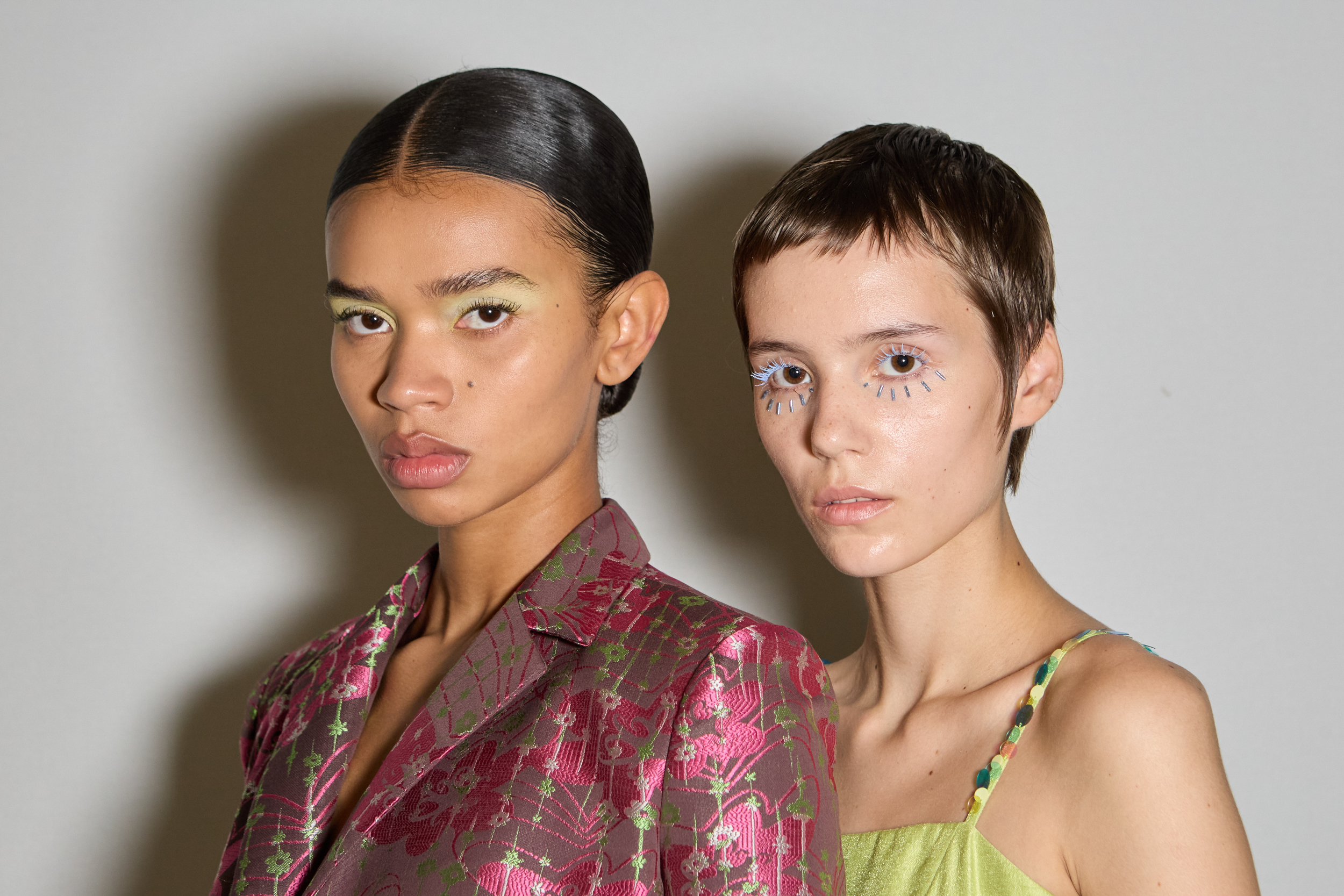 Shuting Qiu Spring 2025 Fashion Show Backstage