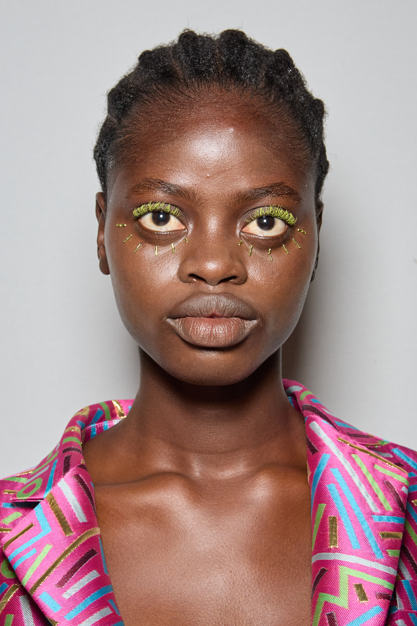 Shuting Qiu Spring 2025 Fashion Show Backstage