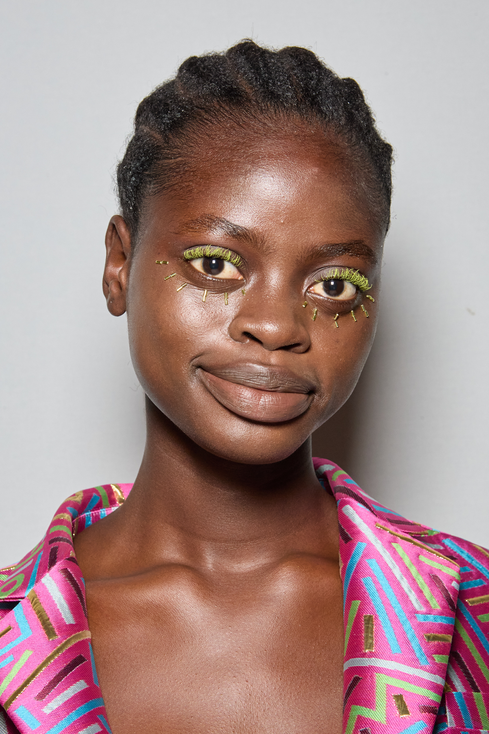 Shuting Qiu Spring 2025 Fashion Show Backstage