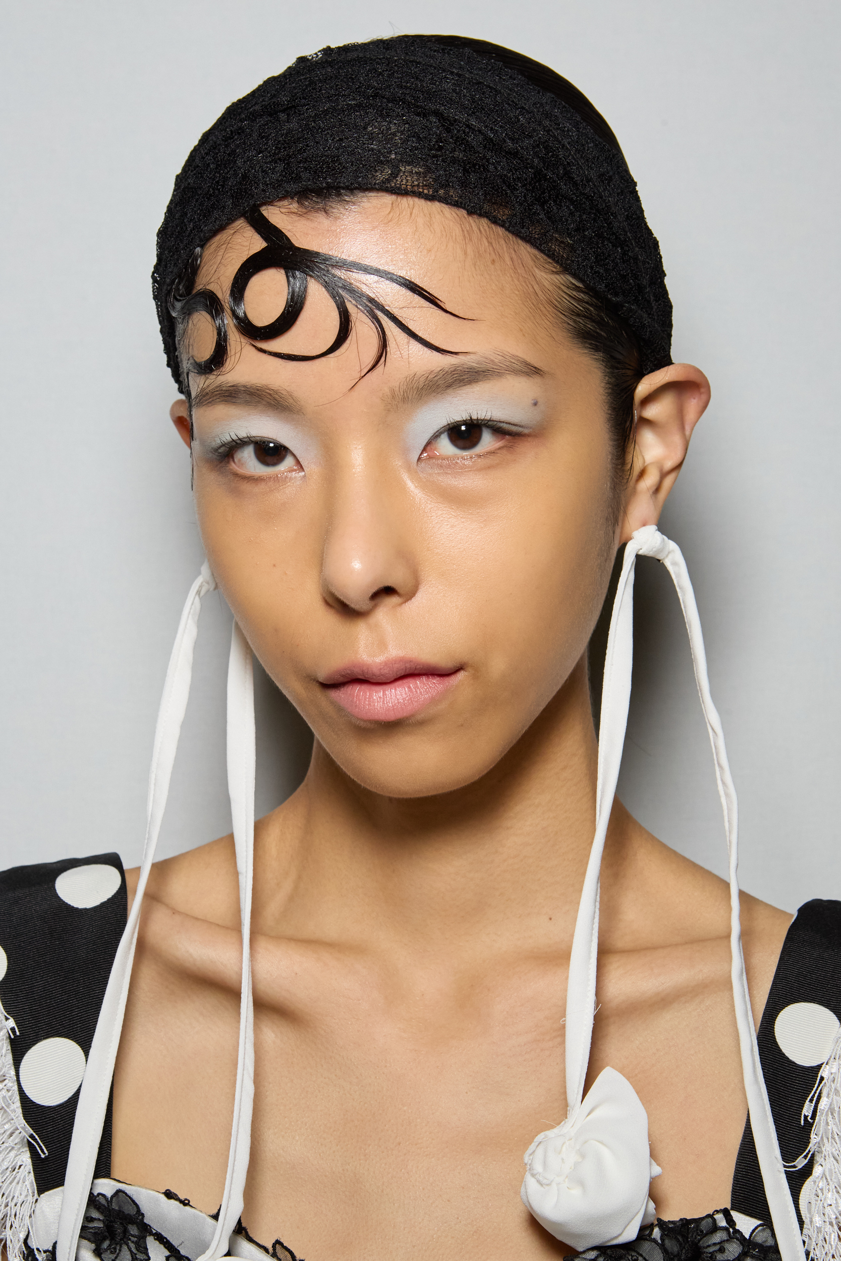 Shuting Qiu Spring 2025 Fashion Show Backstage