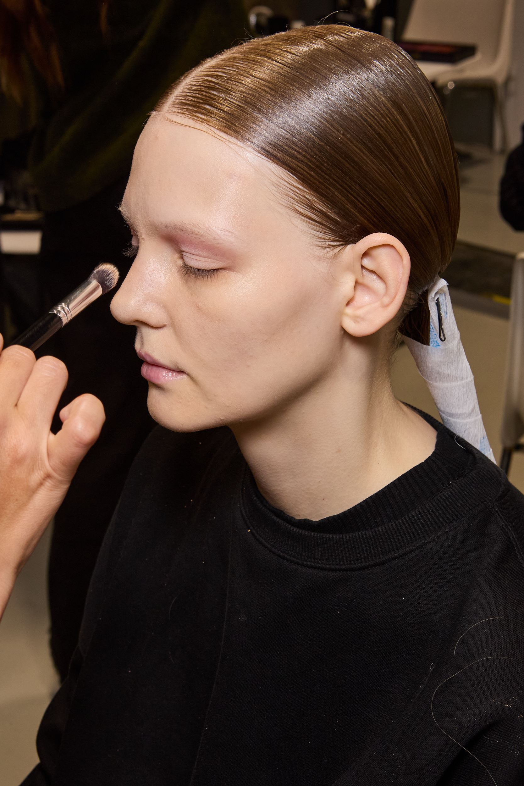 Shuting Qiu Spring 2025 Fashion Show Backstage