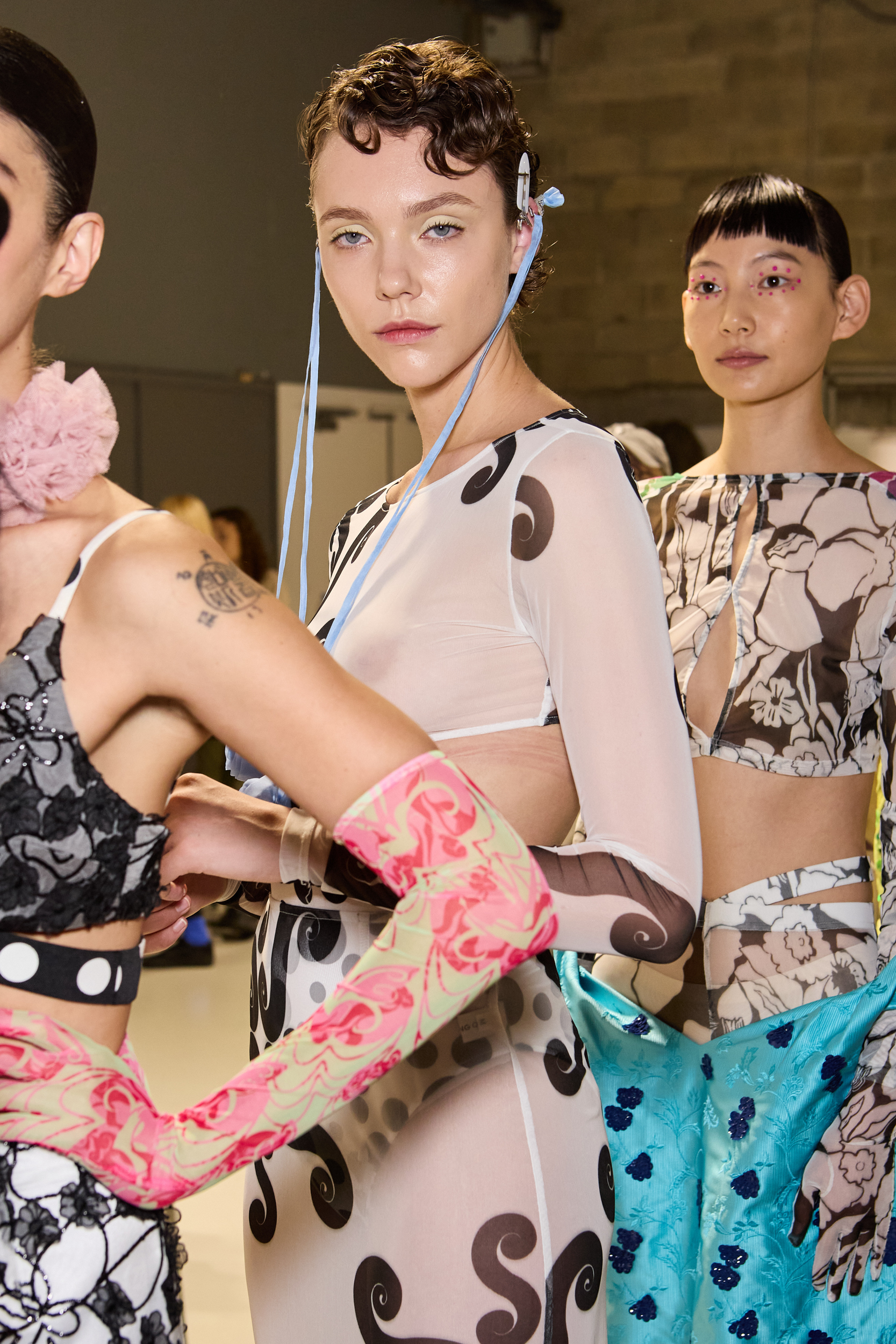 Shuting Qiu Spring 2025 Fashion Show Backstage