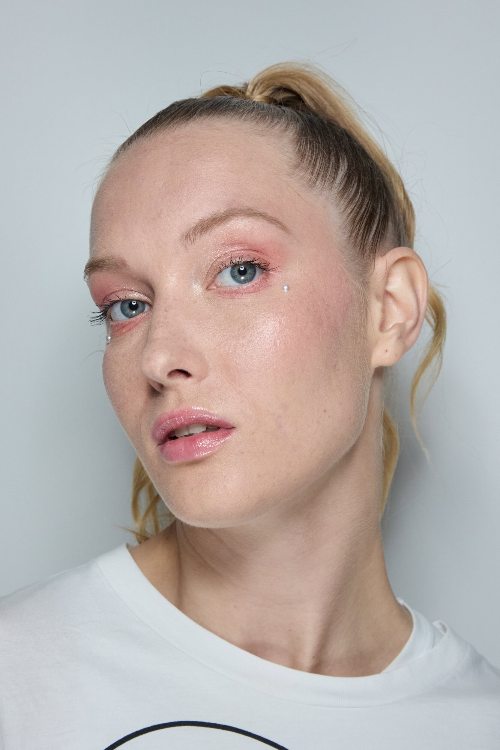 Son Jung Wan Spring 2025 Fashion Show Backstage