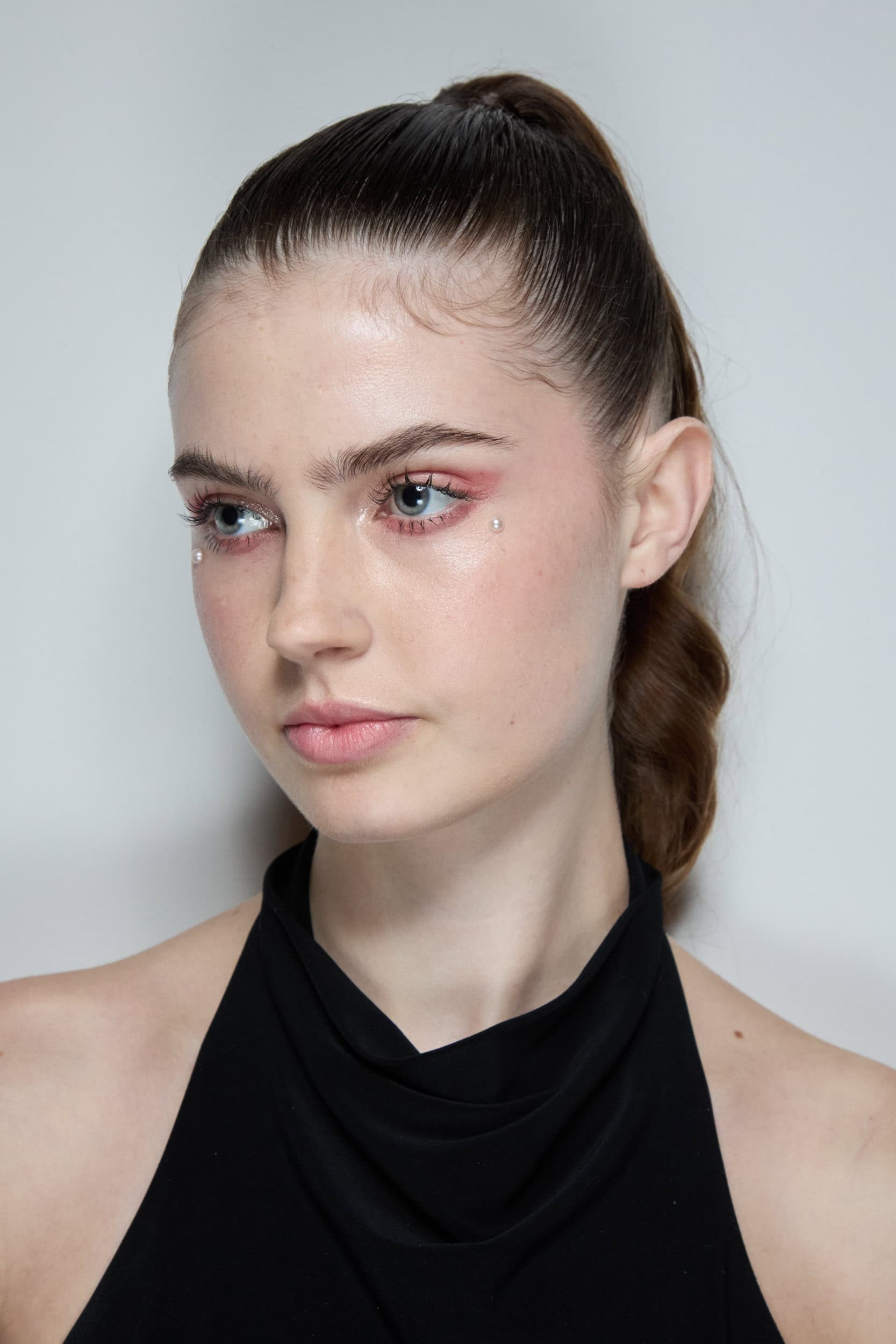 Son Jung Wan Spring 2025 Fashion Show Backstage