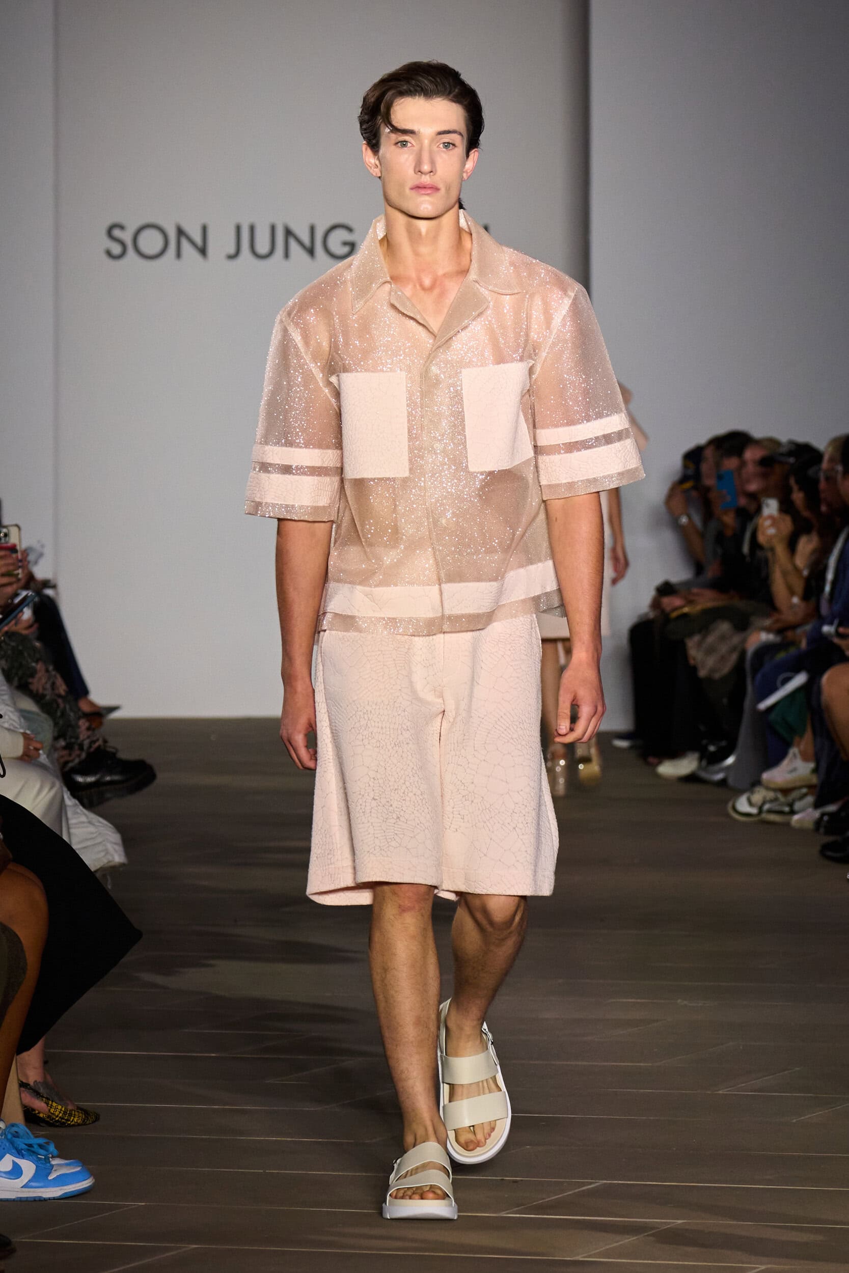 Son Jung Wan Spring 2025 Fashion Show