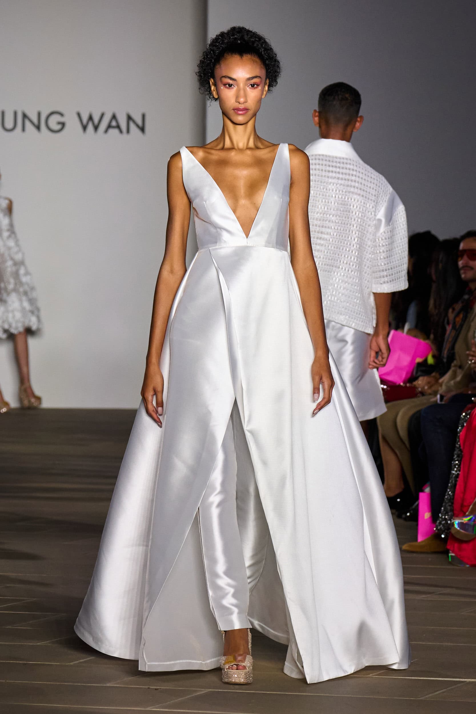 Son Jung Wan Spring 2025 Fashion Show