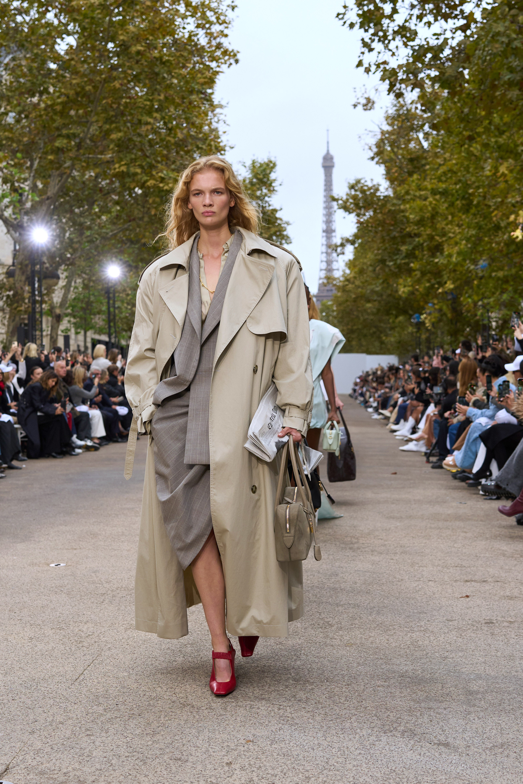 Stella Mccartney Spring 2025 Fashion Show Atmosphere