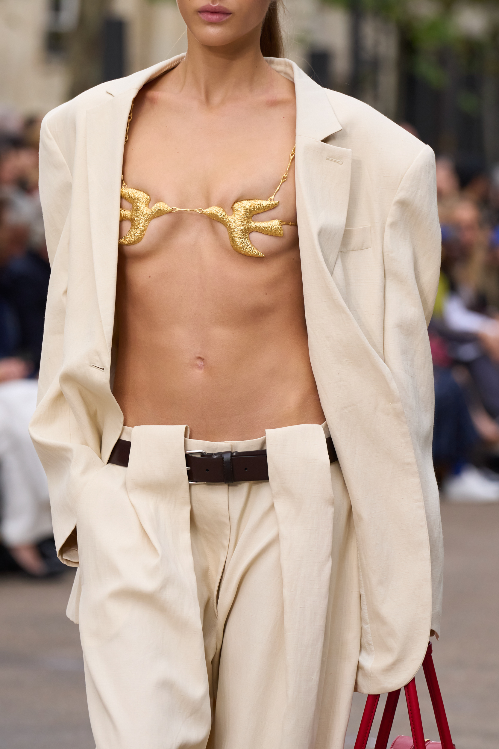 Stella Mccartney Spring 2025 Fashion Show Details