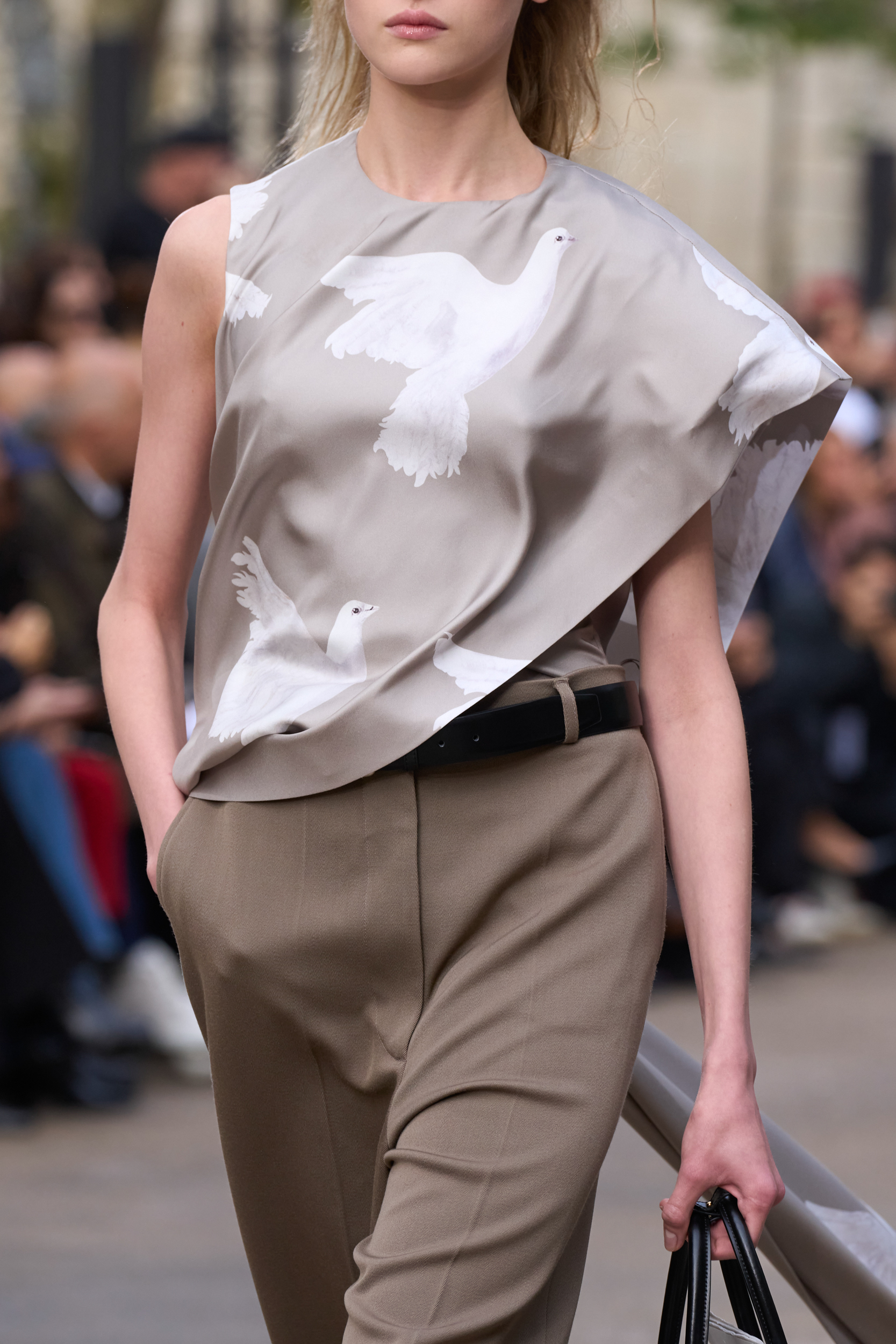 Stella Mccartney Spring 2025 Fashion Show Details