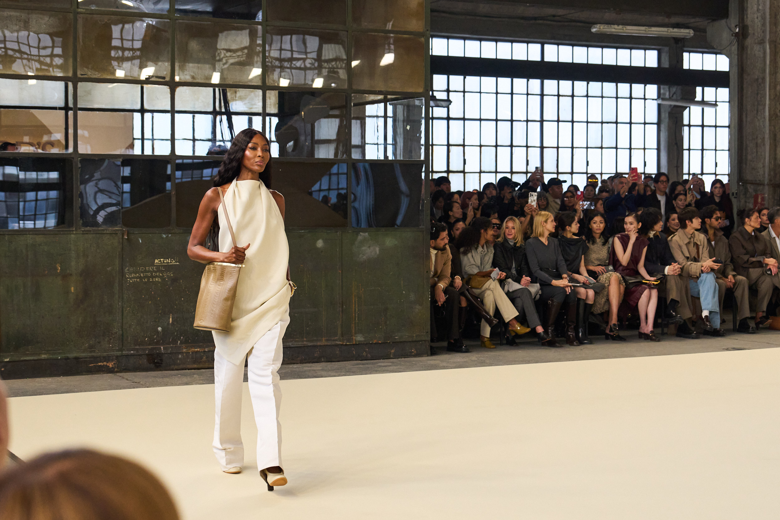 Tod S Spring 2025 Fashion Show Atmosphere