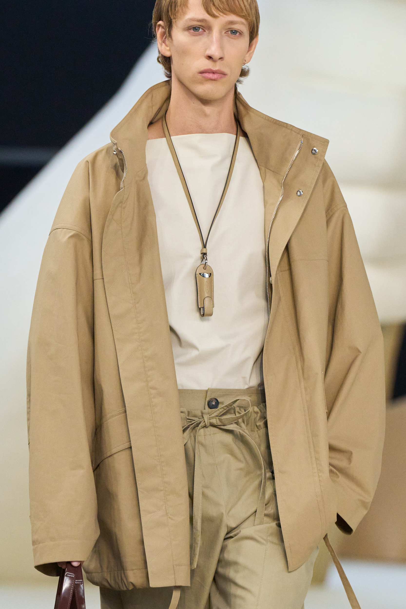 Tod S Spring 2025 Fashion Show Details