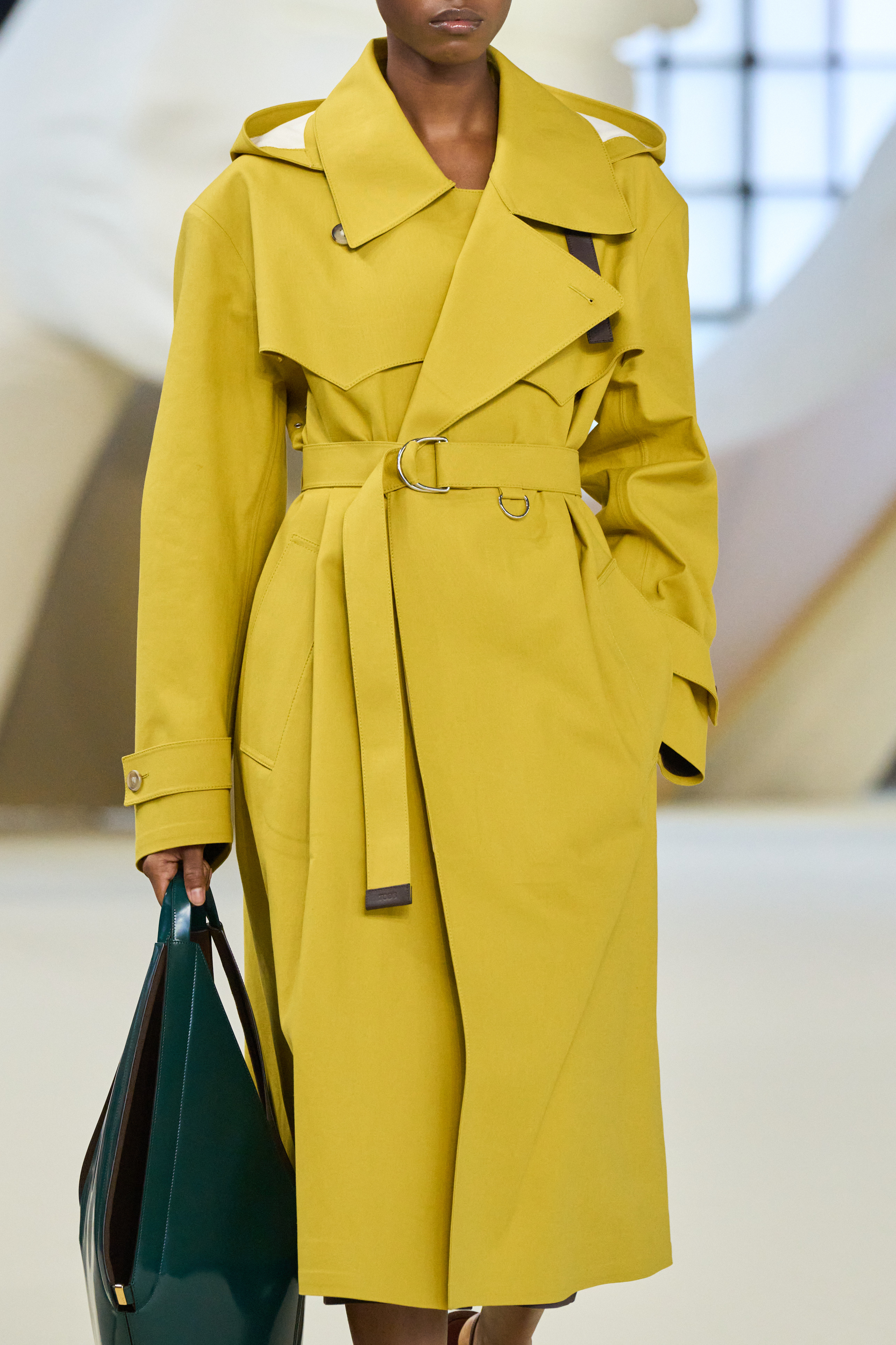 Tod S Spring 2025 Fashion Show Details