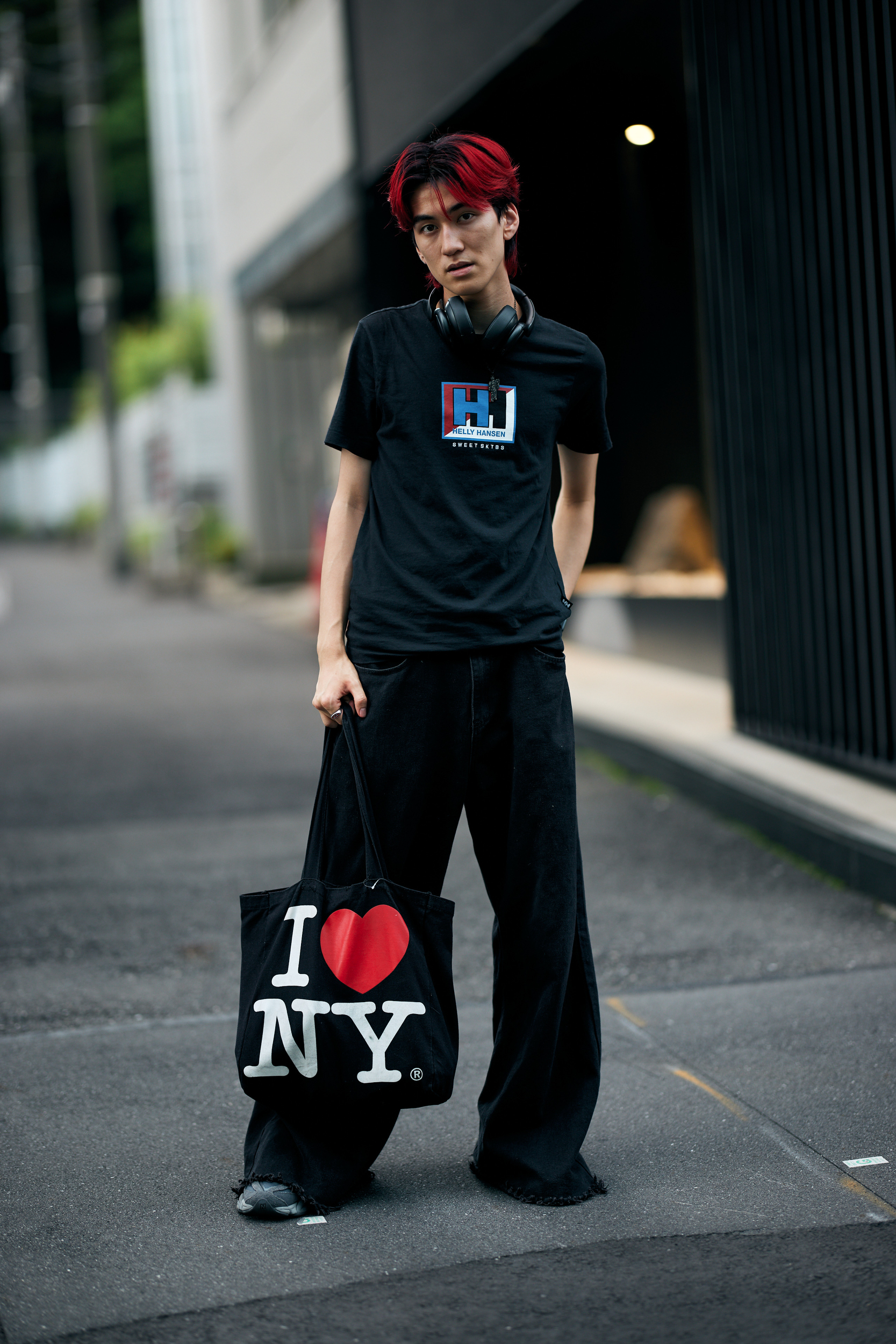 Tokyo Street Style Spring 2025 Shows