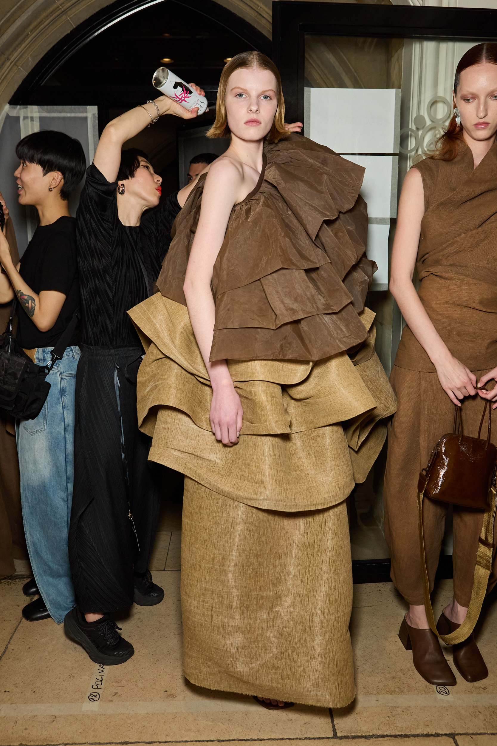 Uma Wang Spring 2025 Fashion Show Backstage