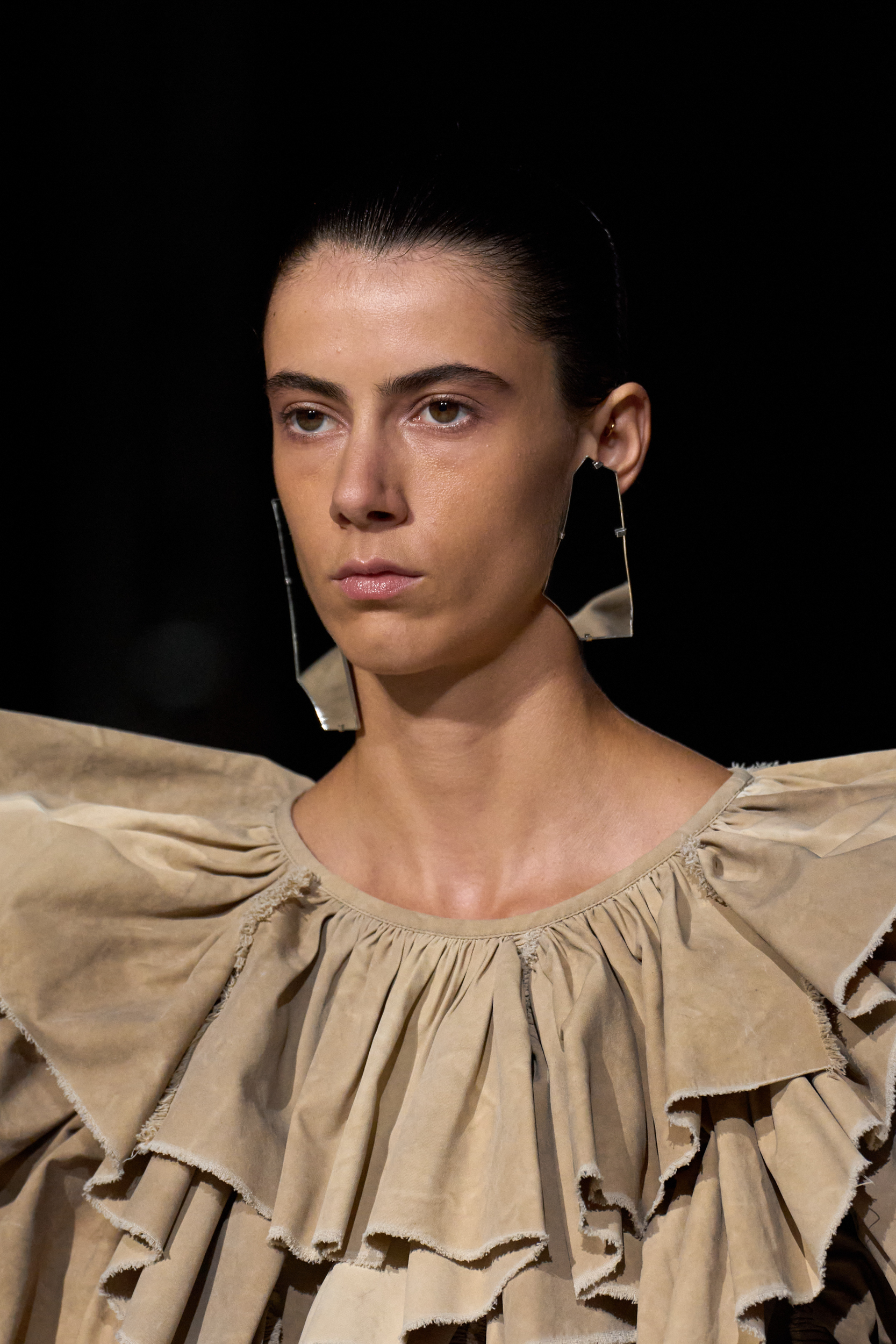 Uma Wang Spring 2025 Fashion Show Details