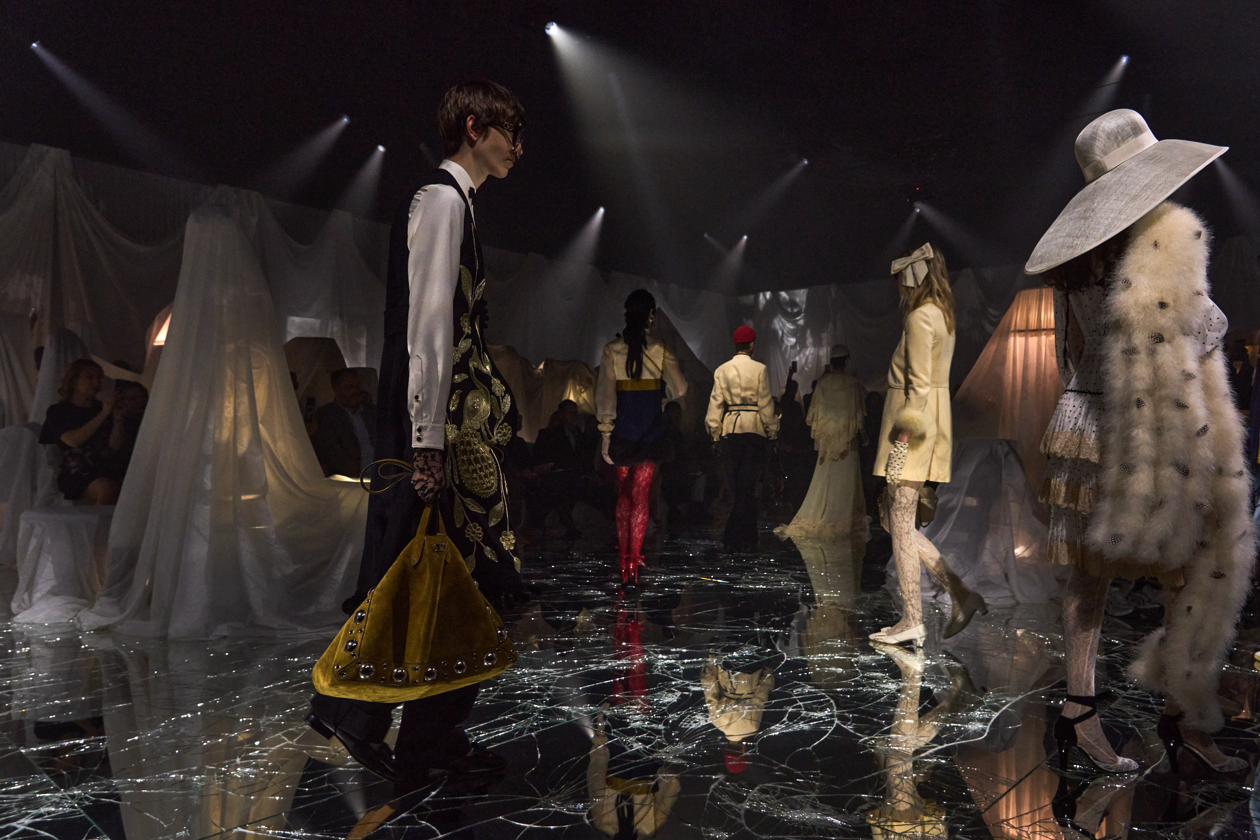 Valentino Spring 2025 Fashion Show Atmosphere