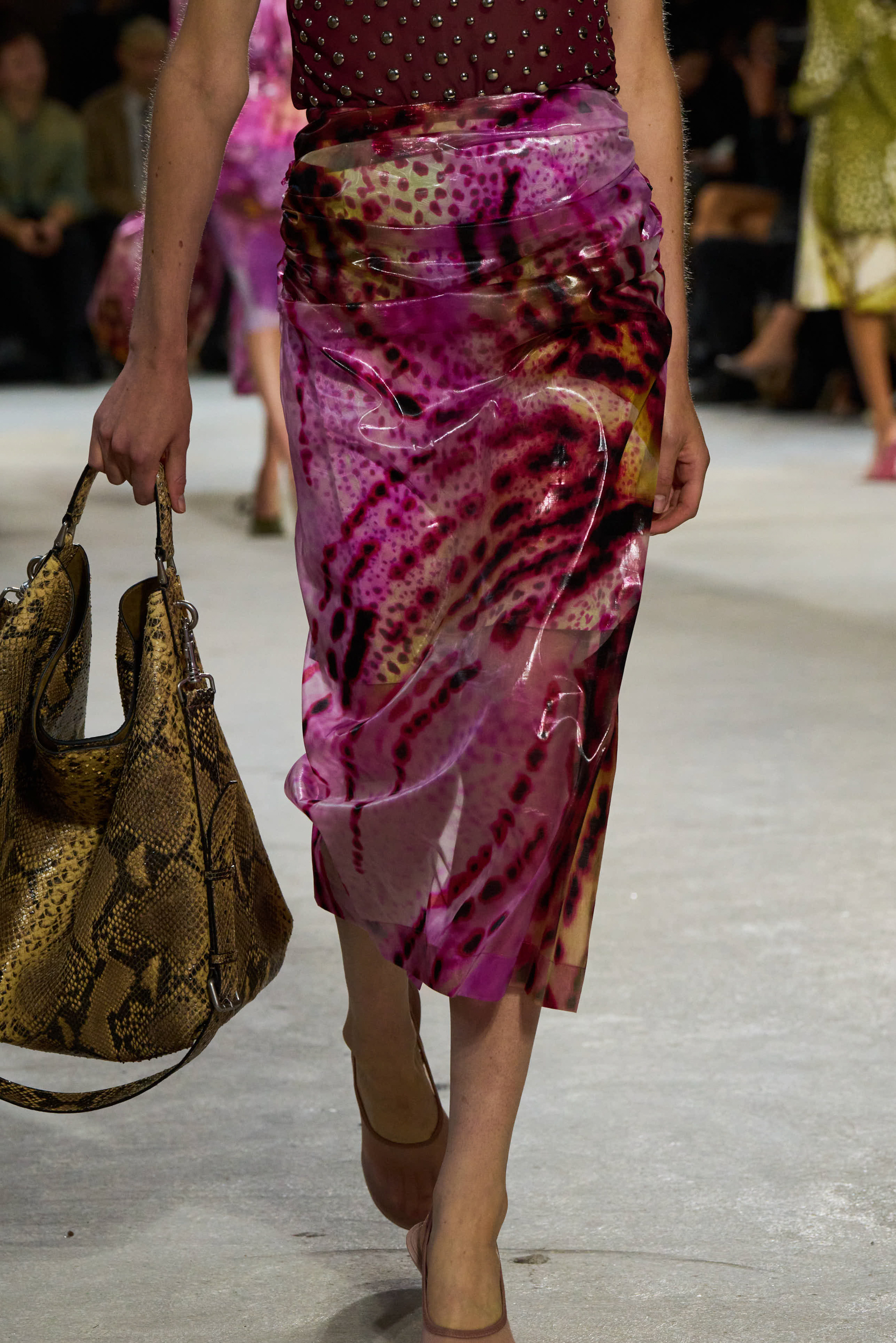 Dries Van Noten Spring 2025 Fashion Show Details