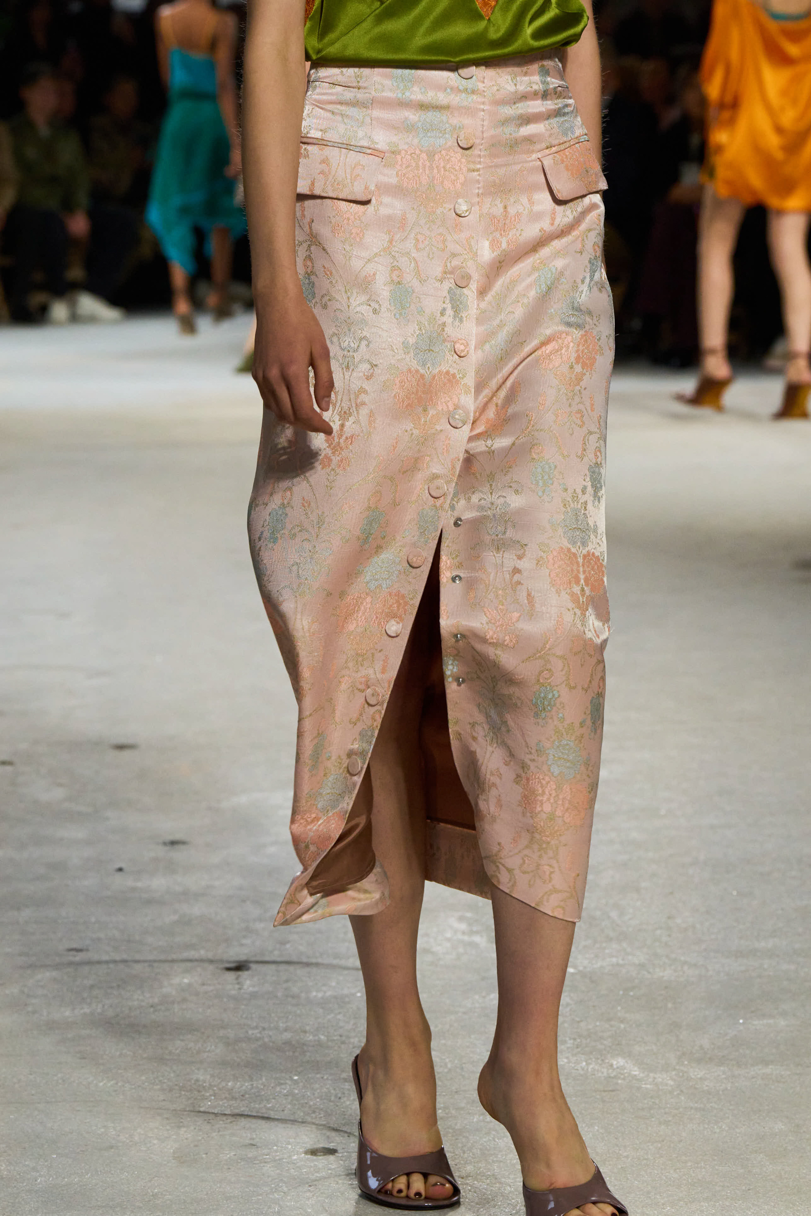 Dries Van Noten Spring 2025 Fashion Show Details