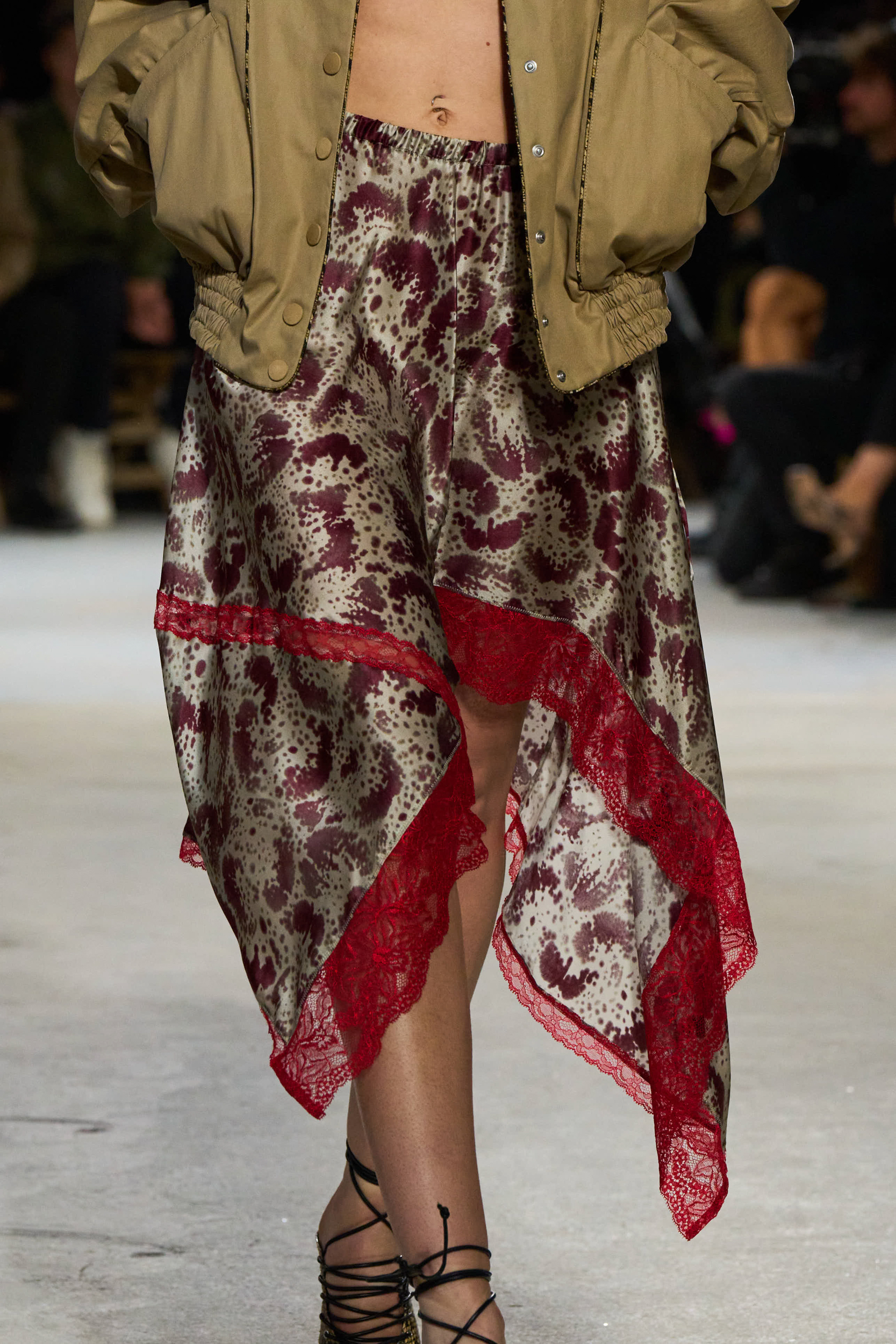 Dries Van Noten Spring 2025 Fashion Show Details