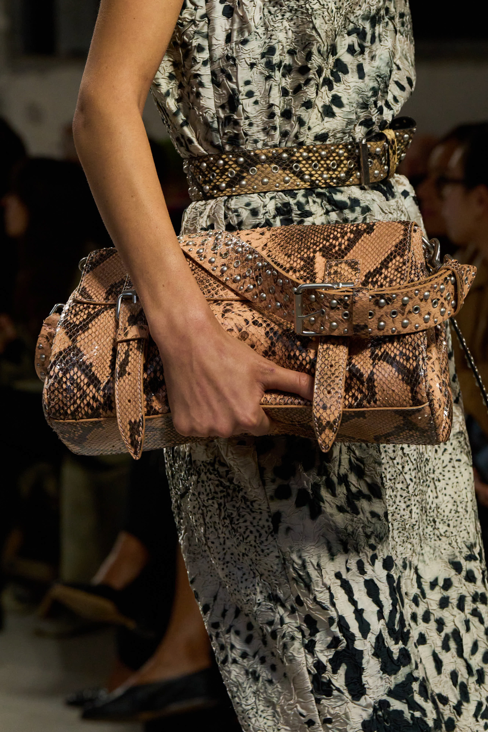 Dries Van Noten Spring 2025 Fashion Show Details